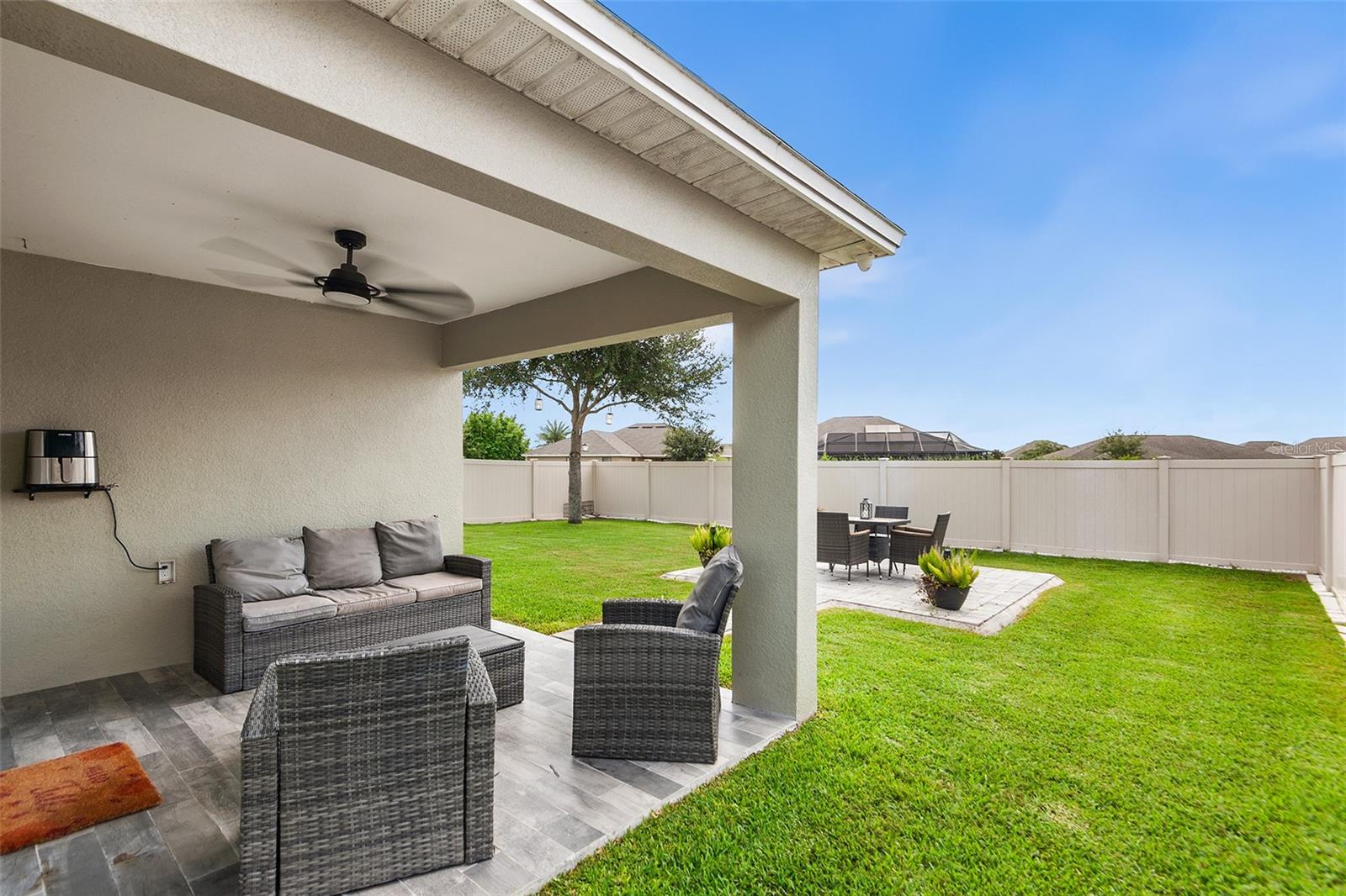 Single Family Residence at 171 LAKE MARIANA PL, AUBURNDALE, photo 26 of 31