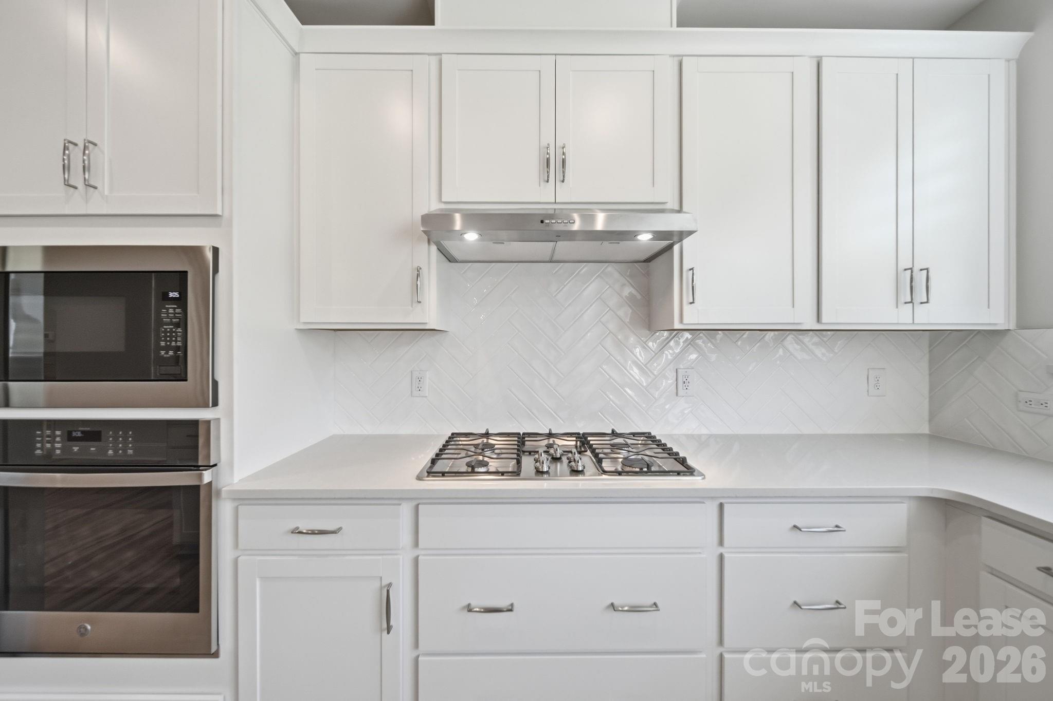 Gas Cookto[ - 424 Old Town Village Road, Waxhaw