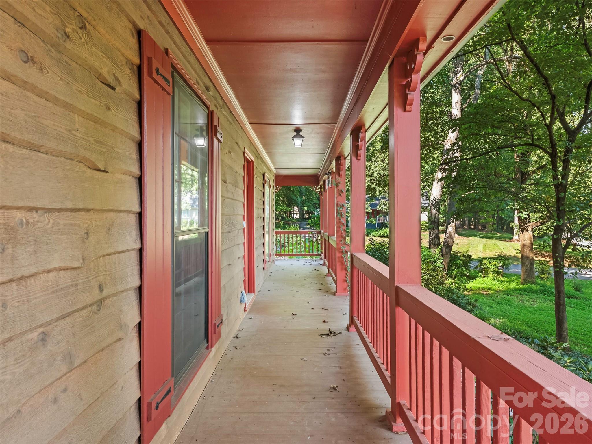 Single Family Residence at 14200 Hackamore Drive, Matthews, photo 3 of 44