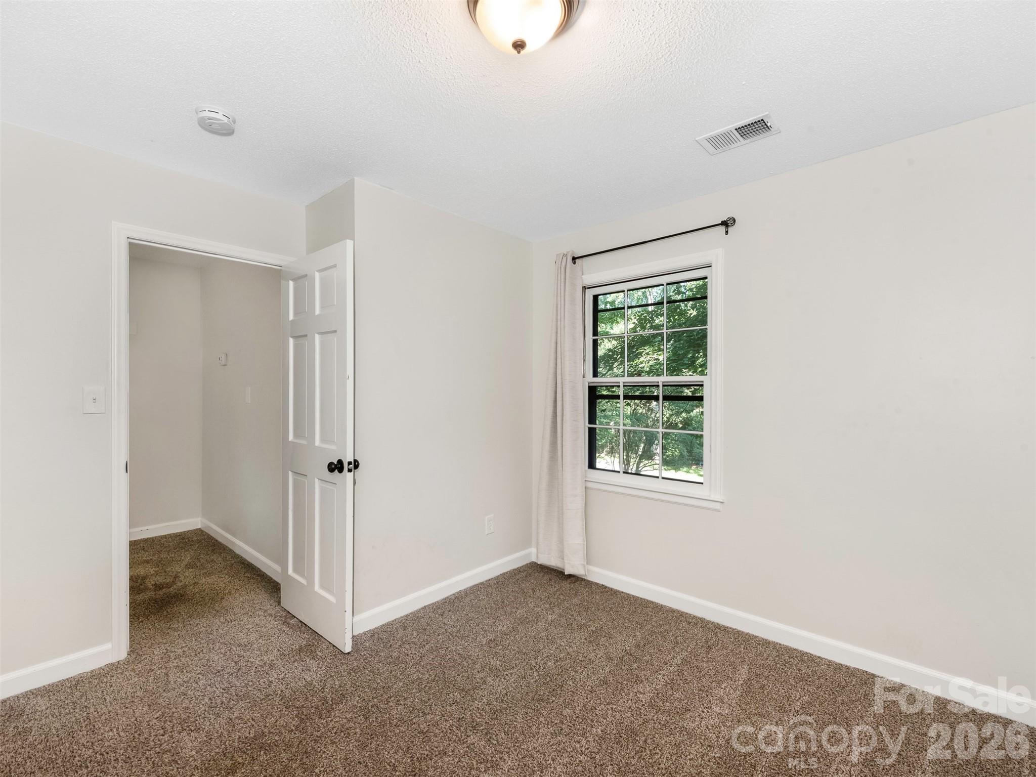 Single Family Residence at 14200 Hackamore Drive, Matthews, photo 22 of 44