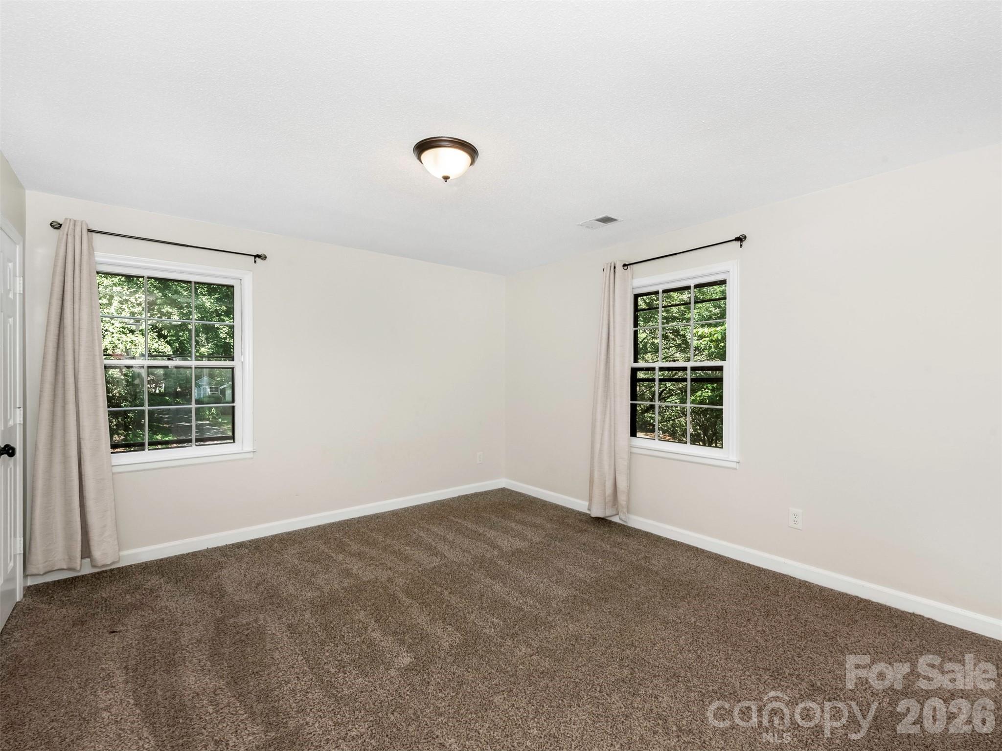 Single Family Residence at 14200 Hackamore Drive, Matthews, photo 25 of 44