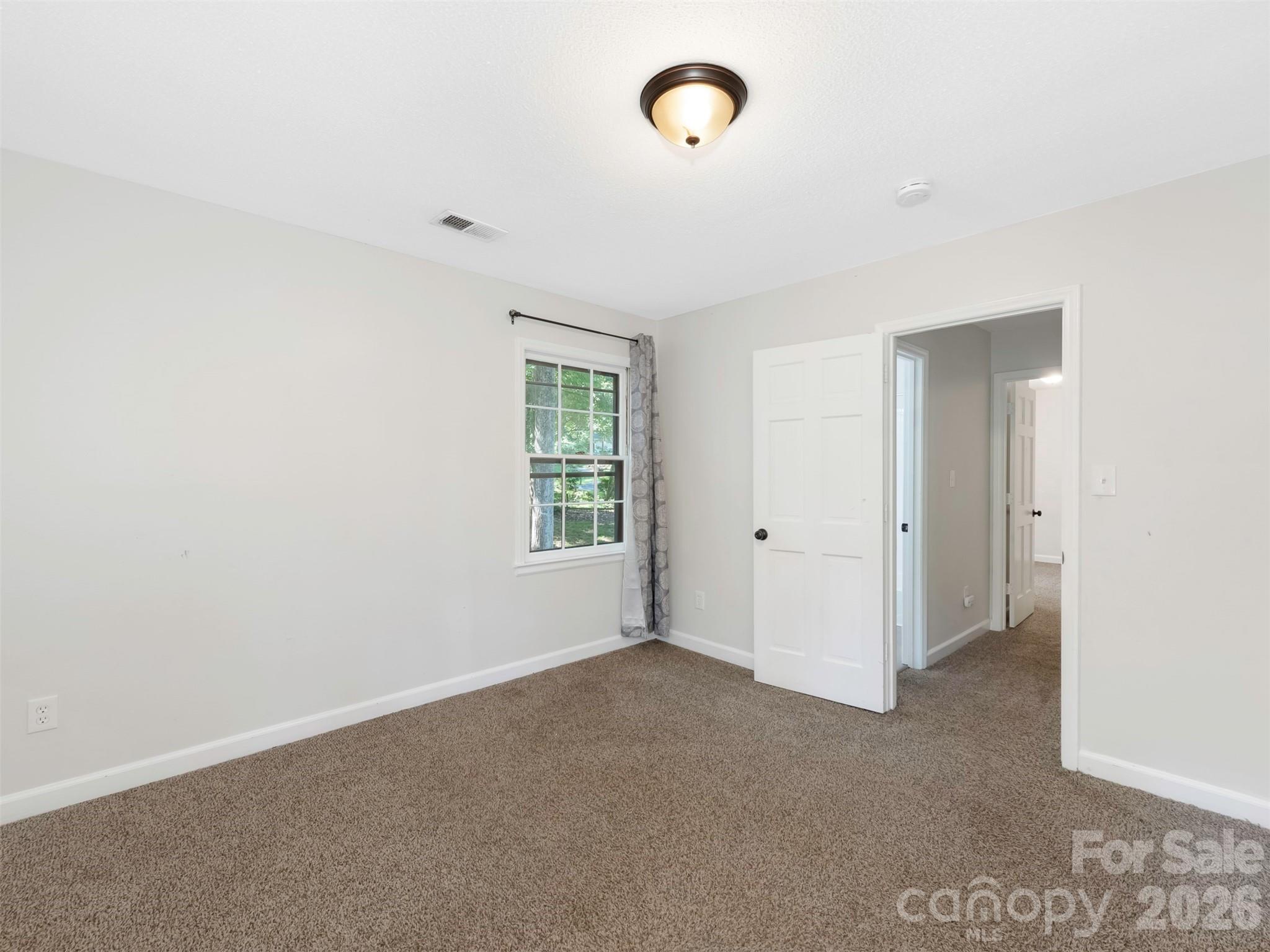 Single Family Residence at 14200 Hackamore Drive, Matthews, photo 35 of 44