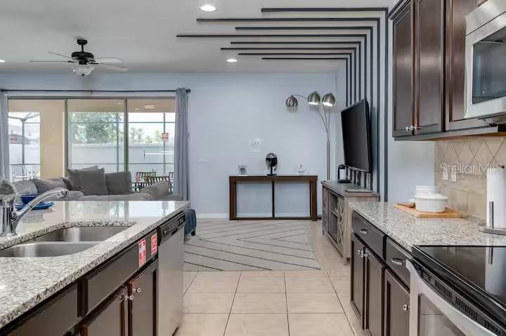 Single Family Residence at 8853 RHODES ST, KISSIMMEE, photo 11 of 51