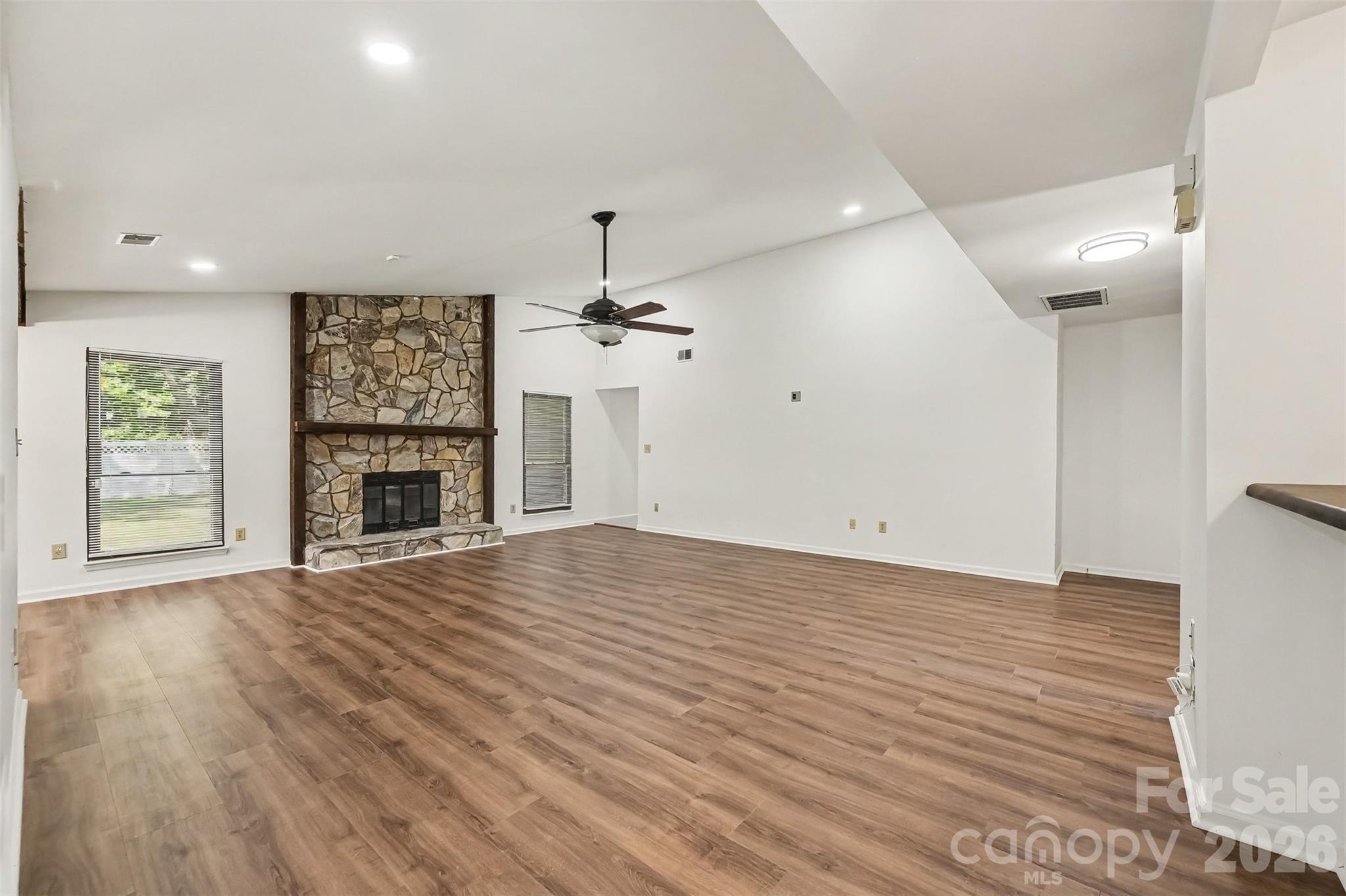 Single Family Residence at 10225 Atchinson Drive, Mint Hill, photo 6 of 38
