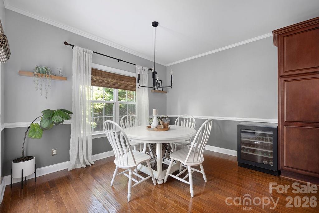 Single Family Residence at 6519 Olmsford Drive, Huntersville, photo 10 of 45