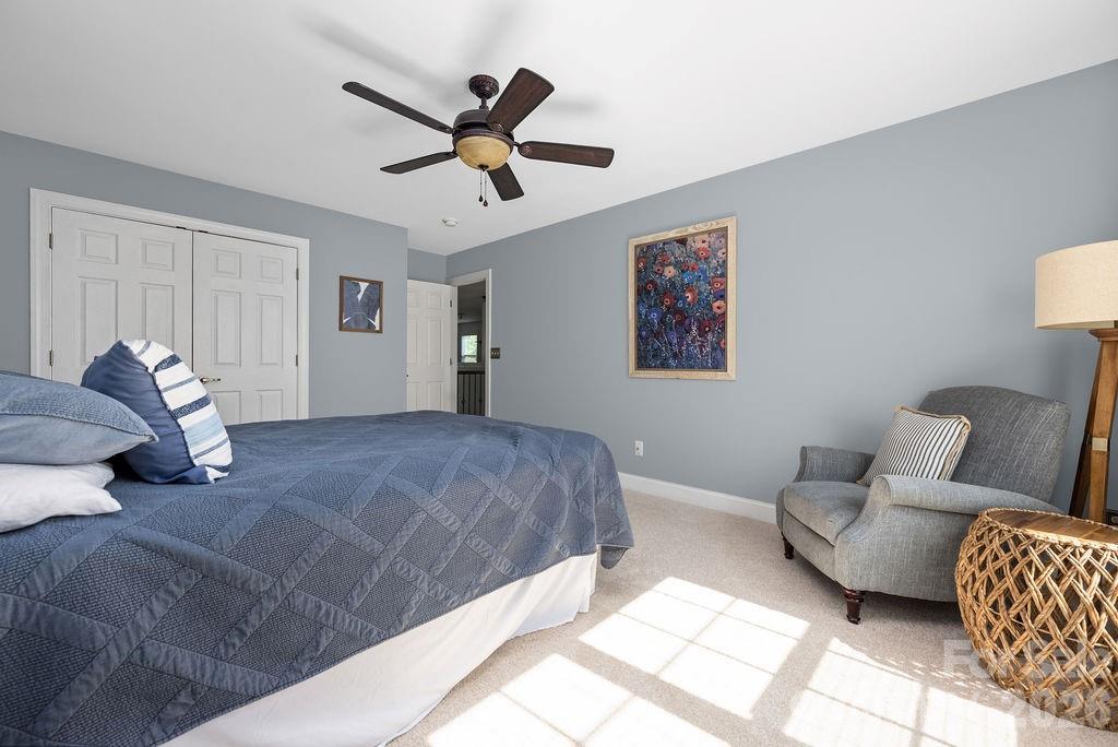 Single Family Residence at 6519 Olmsford Drive, Huntersville, photo 32 of 45