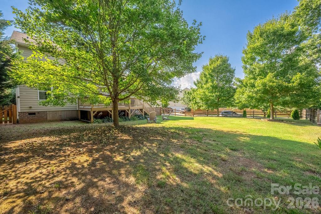 Single Family Residence at 6519 Olmsford Drive, Huntersville, photo 38 of 45