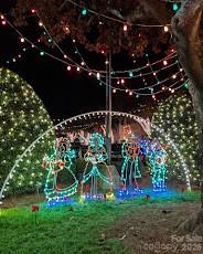 POPS at Christmas - 276 Mulberry Street, Forest City