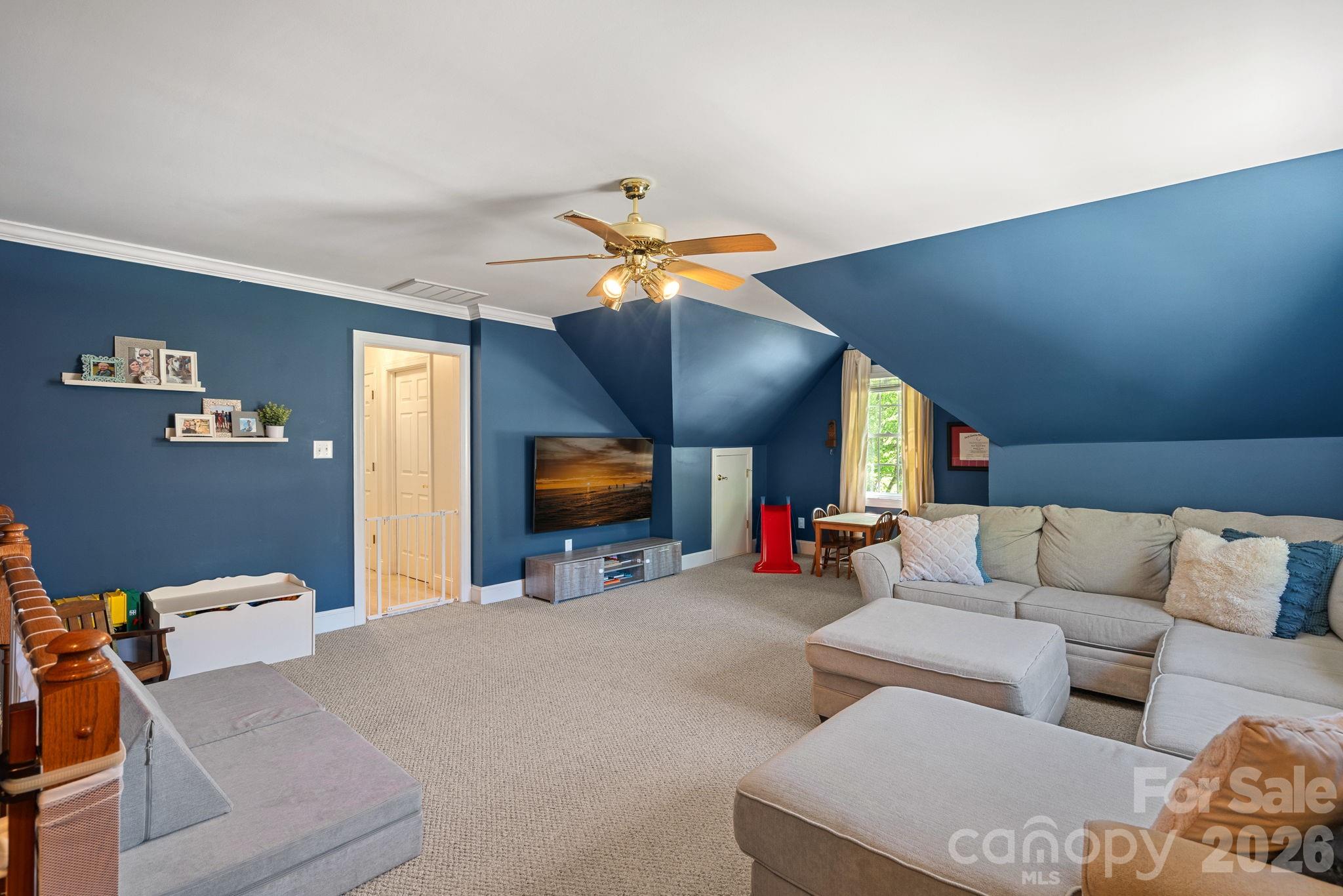 Single Family Residence at 2401 Flagstick Drive, Matthews, photo 25 of 41