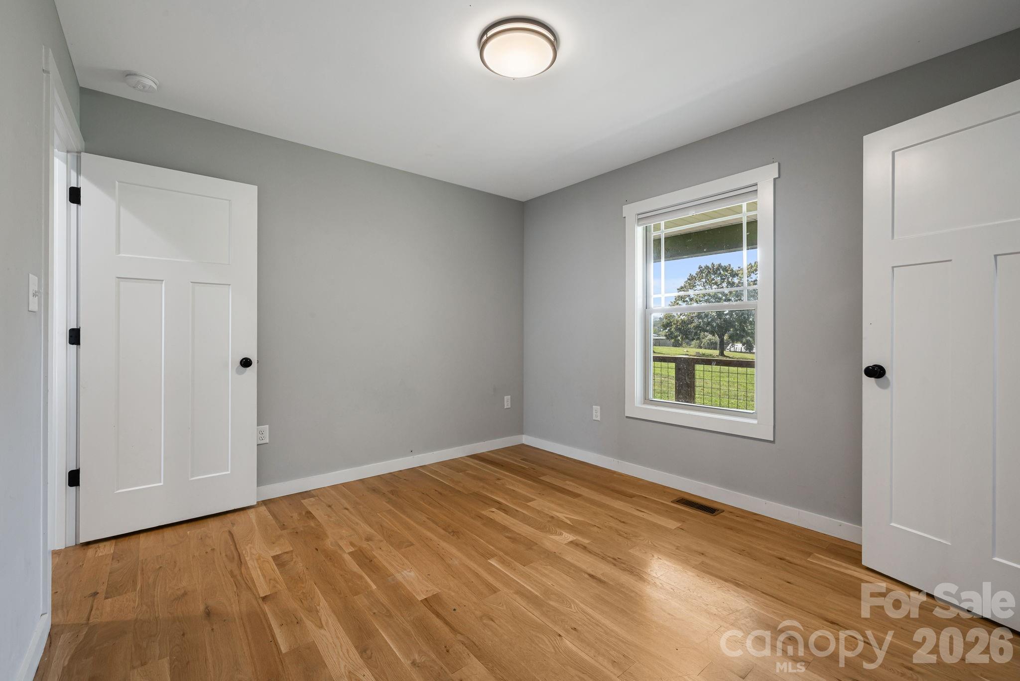 Single Family Residence at 108 Split Rail Drive Extension, Asheville, photo 17 of 27