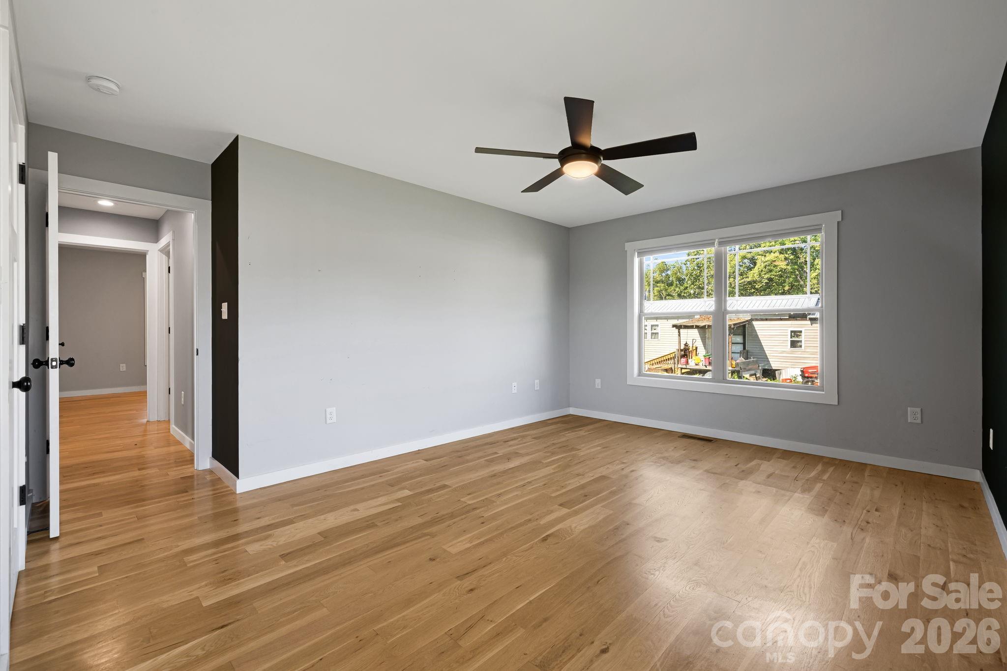 Single Family Residence at 108 Split Rail Drive Extension, Asheville, photo 19 of 27