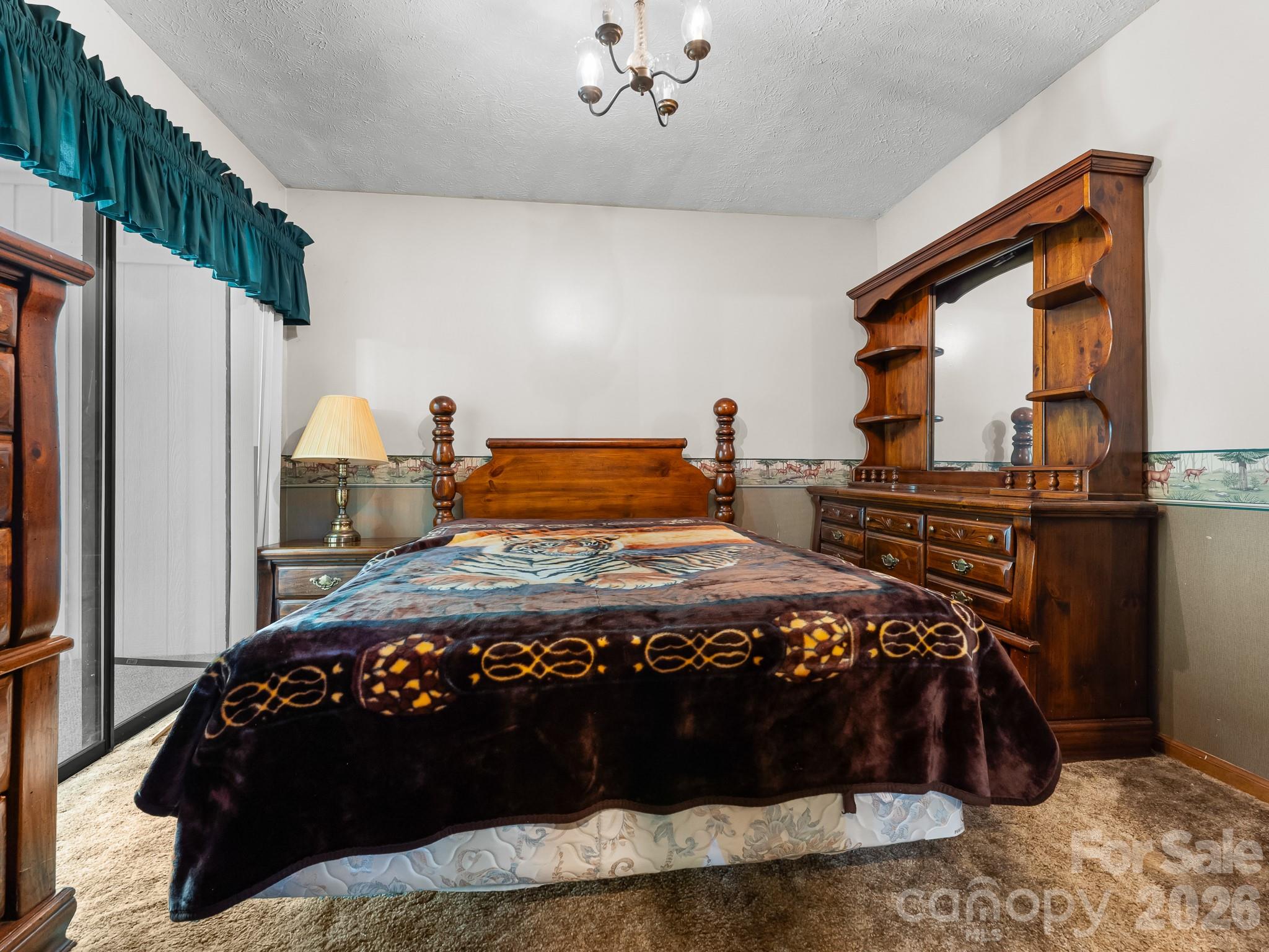 Bedroom 2 on main - 40 Country Bear Lane, Flat Rock