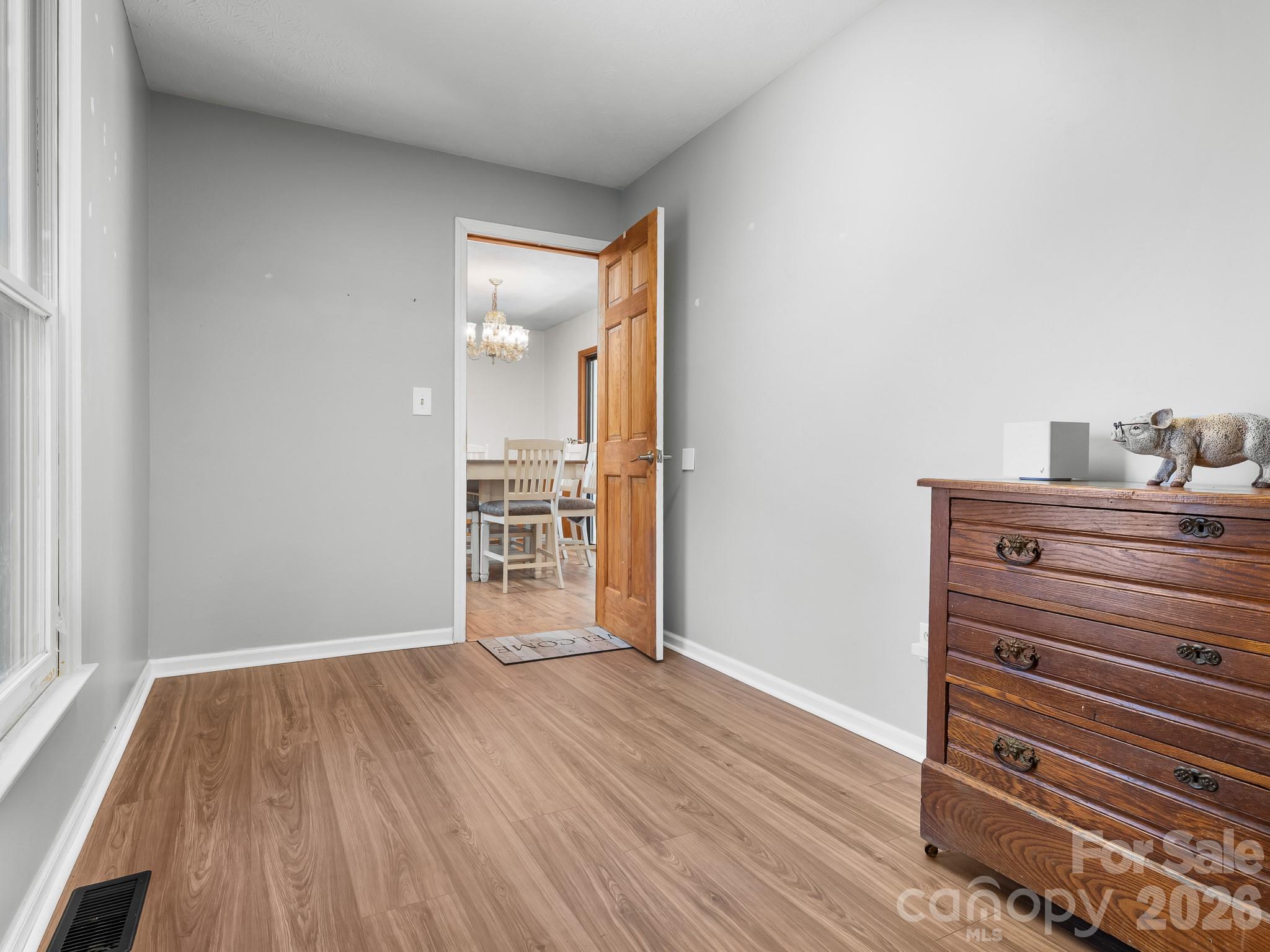 Mudroom to Apartment - 40 Country Bear Lane, Flat Rock