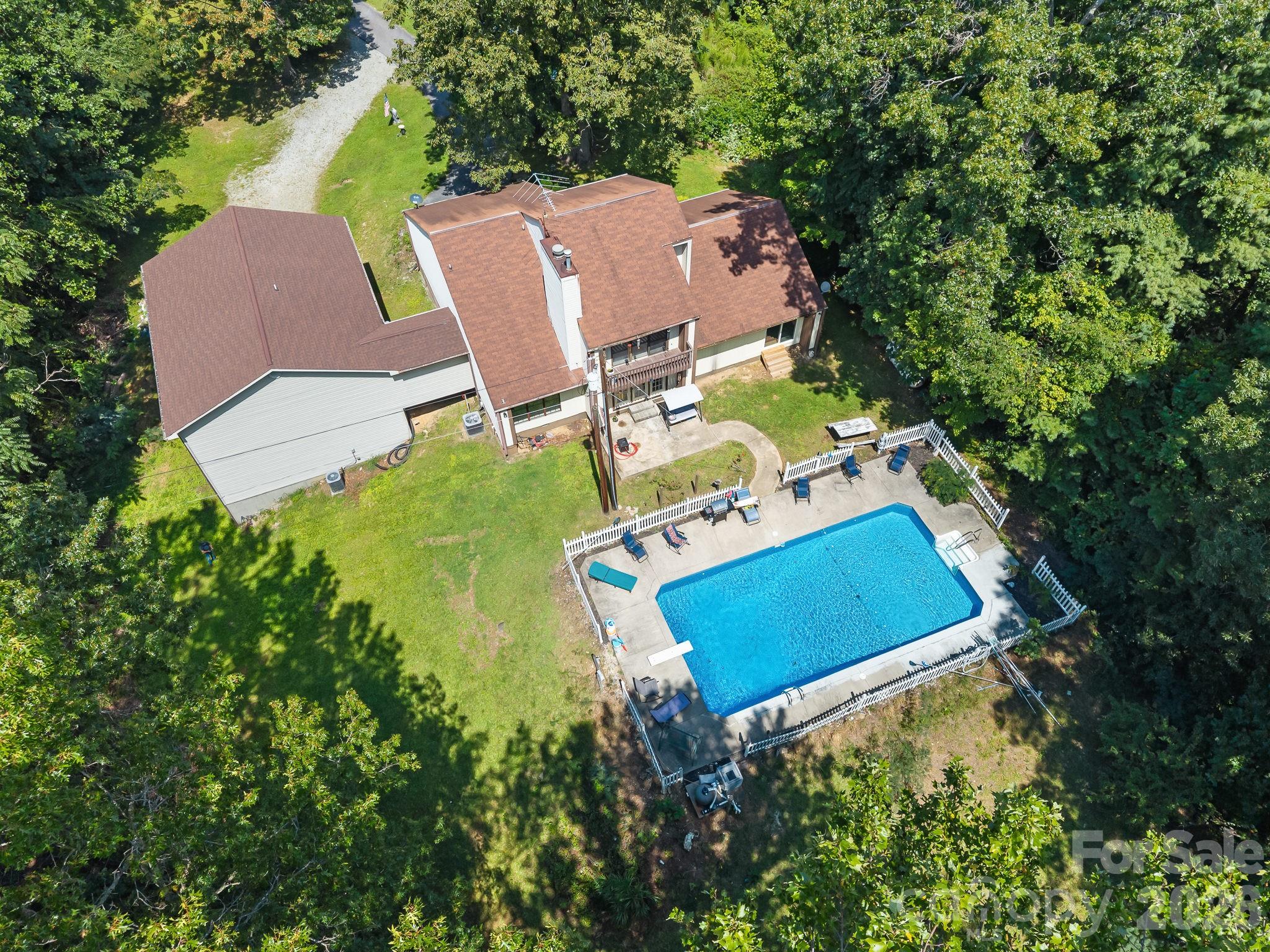 Drone of Property - 40 Country Bear Lane, Flat Rock