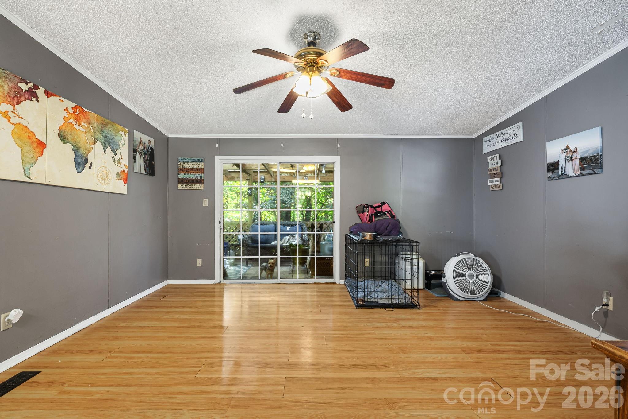 Den - 96 Fallswood Court, Hendersonville