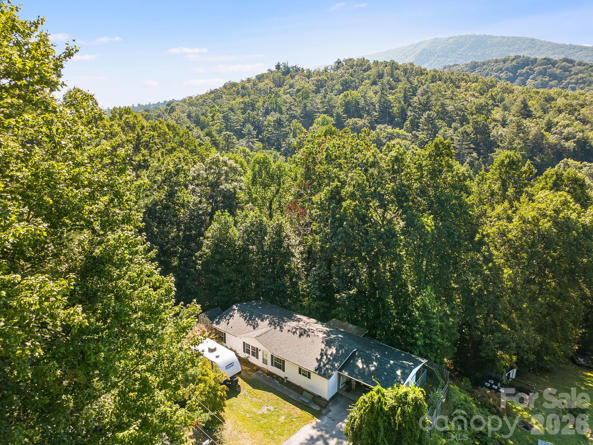 Single Family Residence at 96 Fallswood Court, Hendersonville, photo 41 of 41