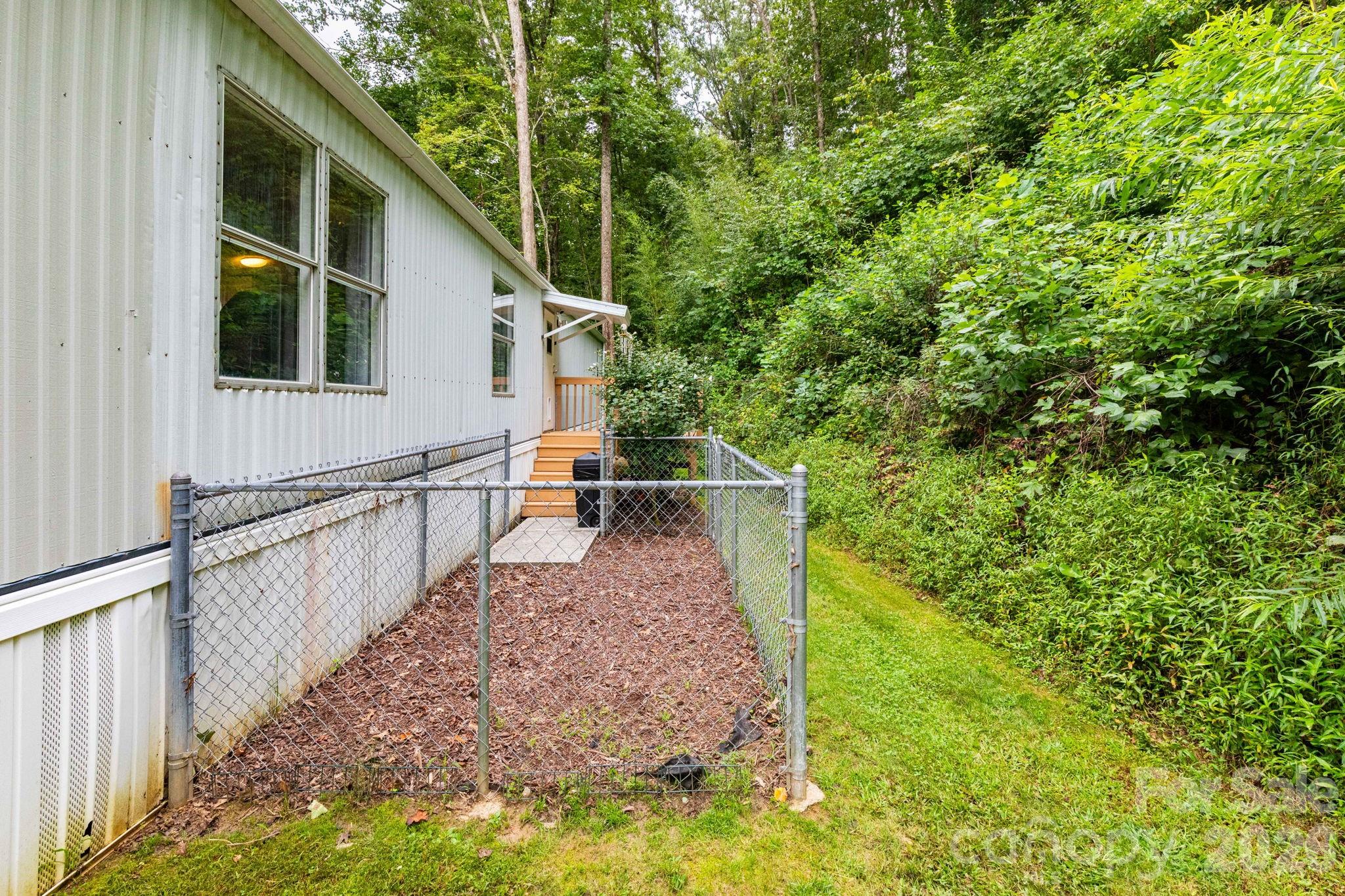 Single Family Residence at 48 Melissa Lane, Leicester, photo 17 of 38