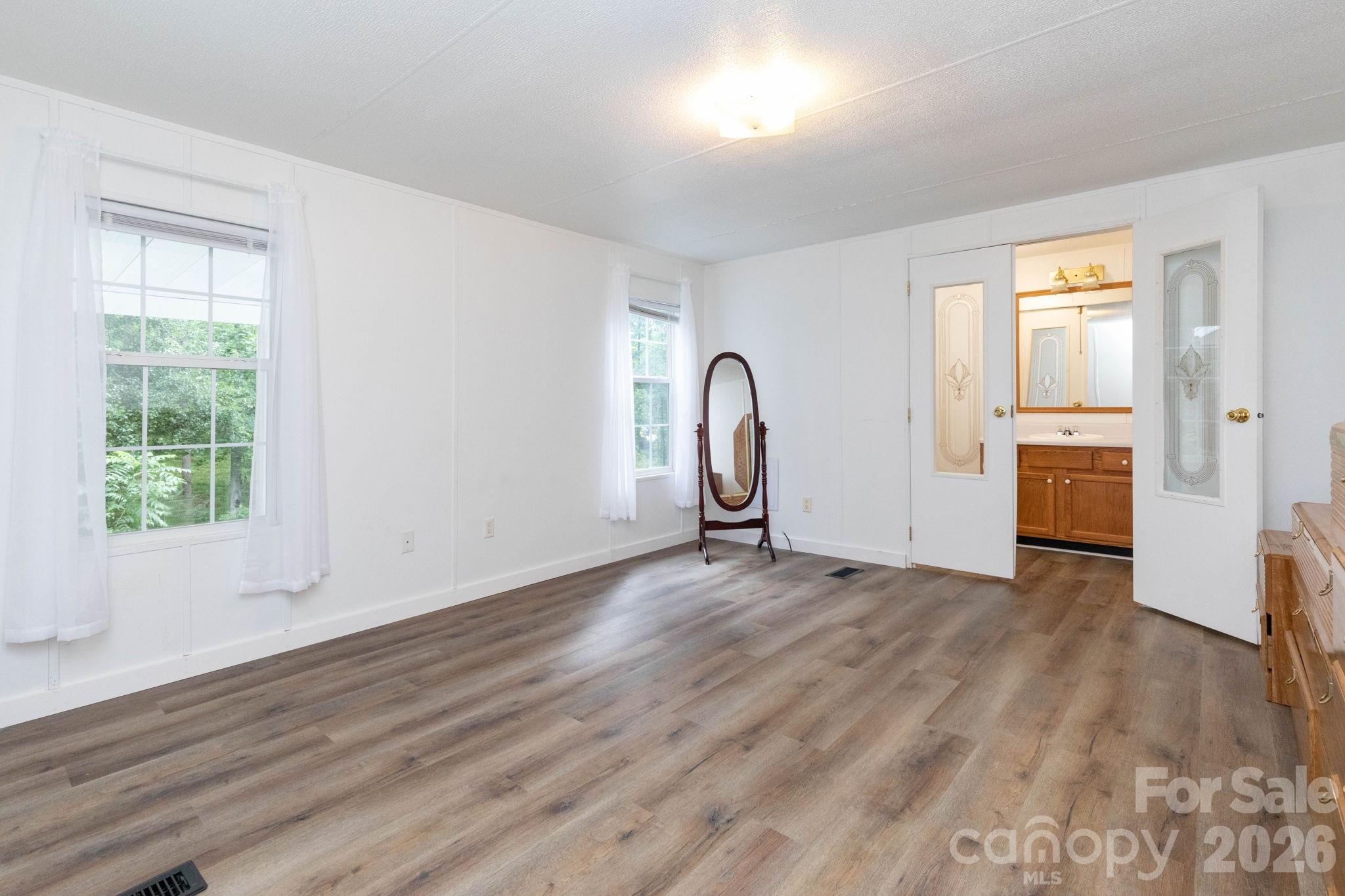 Single Family Residence at 48 Melissa Lane, Leicester, photo 32 of 38