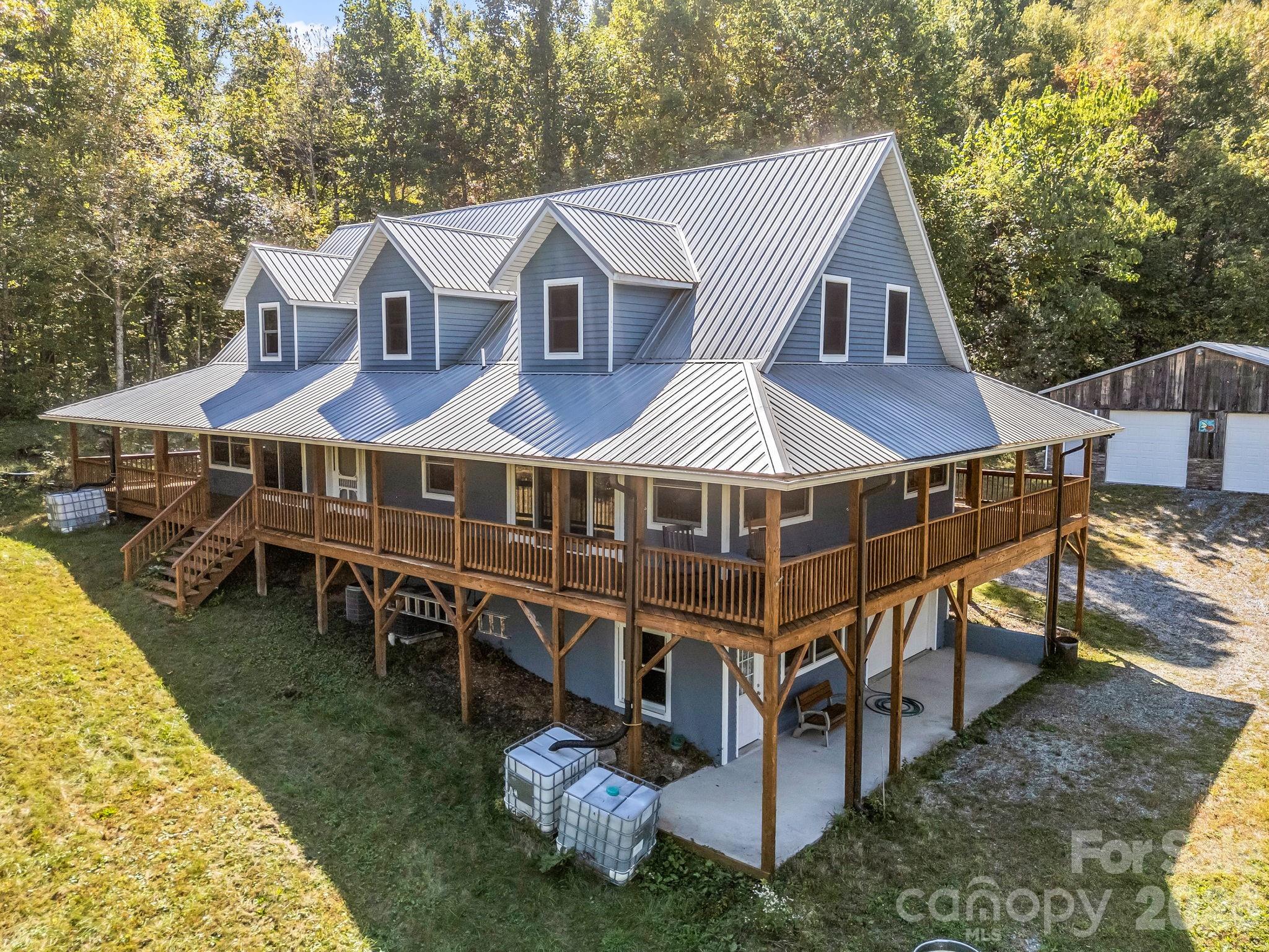 119 Mountain Bluff Trail - rainwater catchment system - 119 Mountain Bluff Trail, Hendersonville
