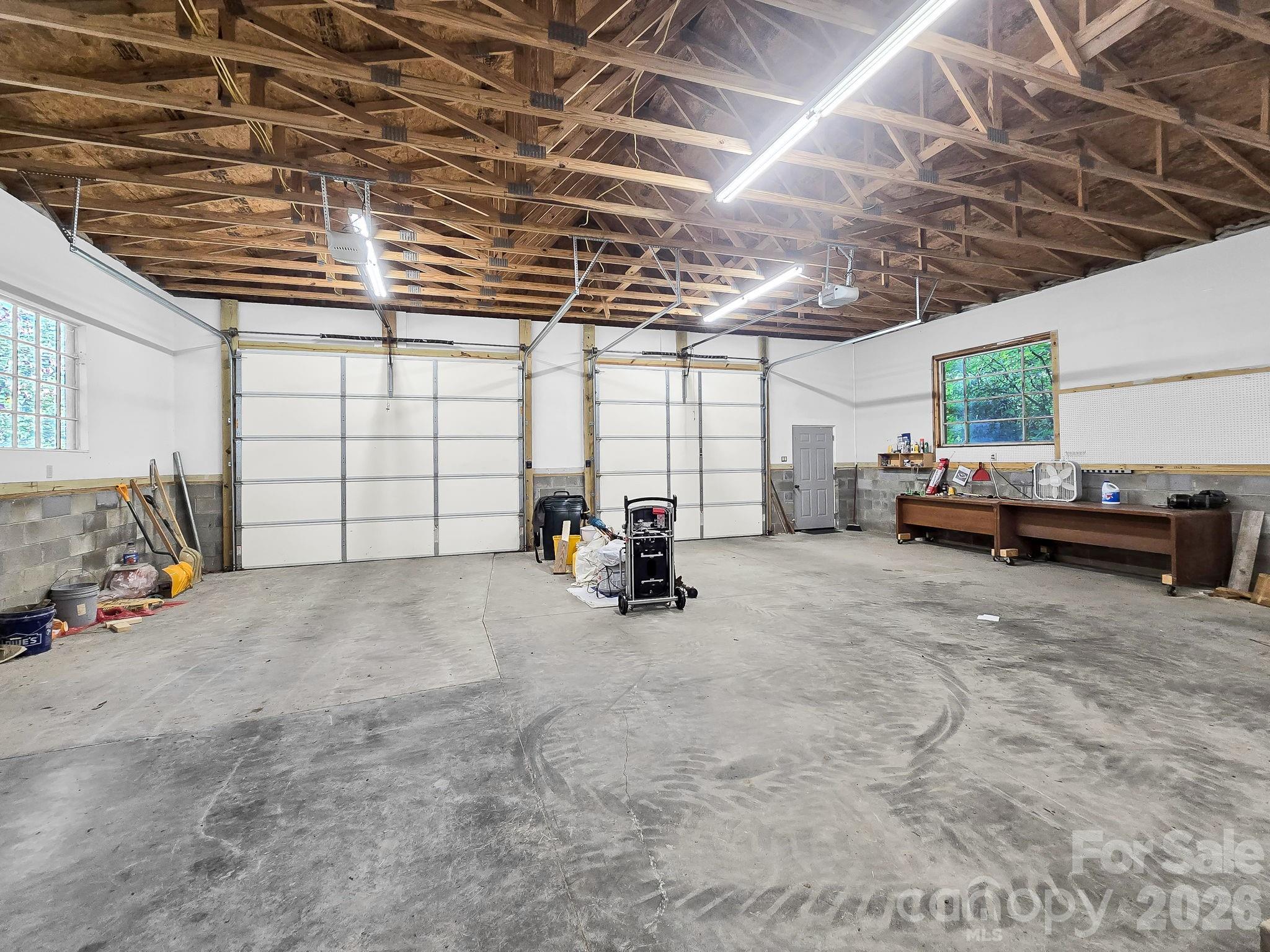 1400 SF detached garage workshop - serviced by it's own propane tank - 119 Mountain Bluff Trail, Hendersonville