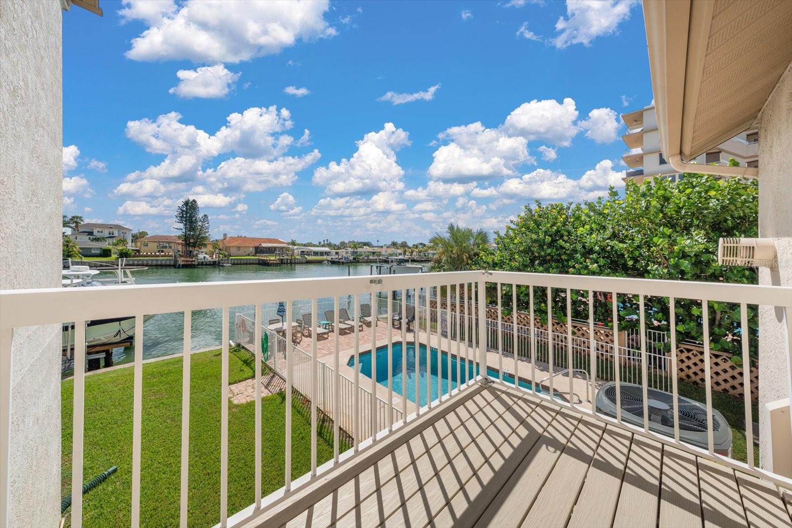Townhouse at 301 ISLAND WAY #E, CLEARWATER, photo 12 of 43