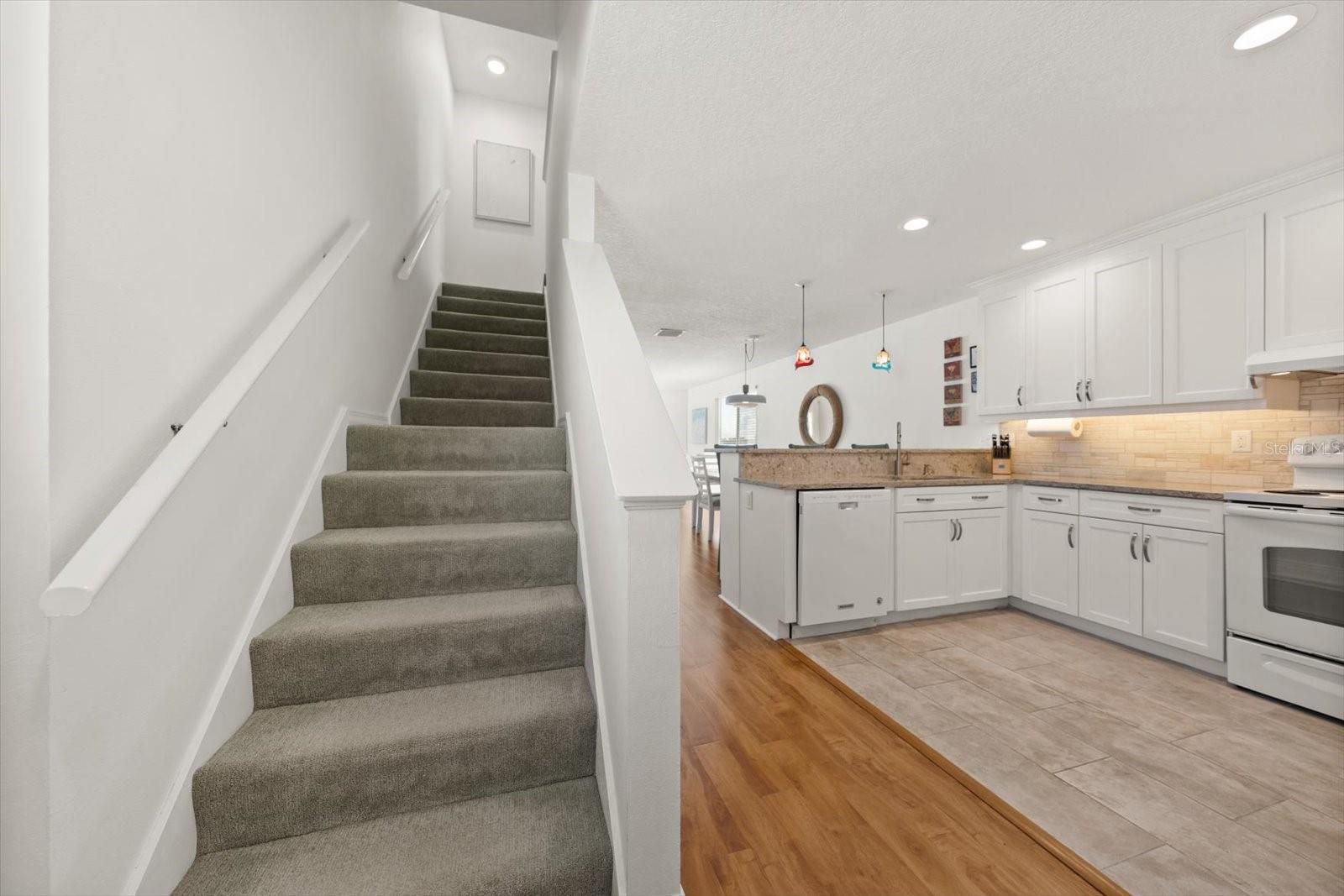 Townhouse at 301 ISLAND WAY #E, CLEARWATER, photo 25 of 43