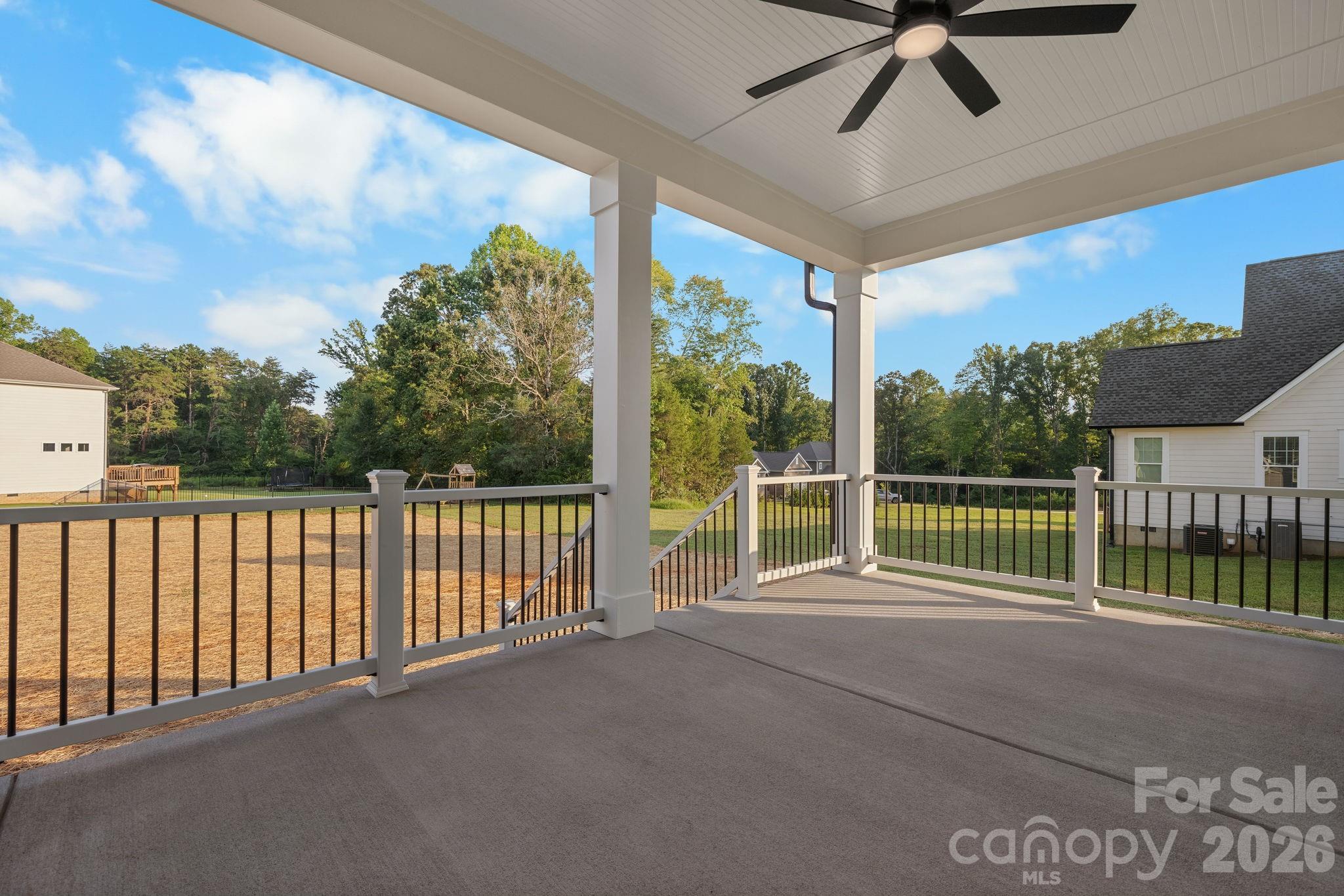 Single Family Residence at 126 Jentri Way, Mooresville, photo 12 of 45