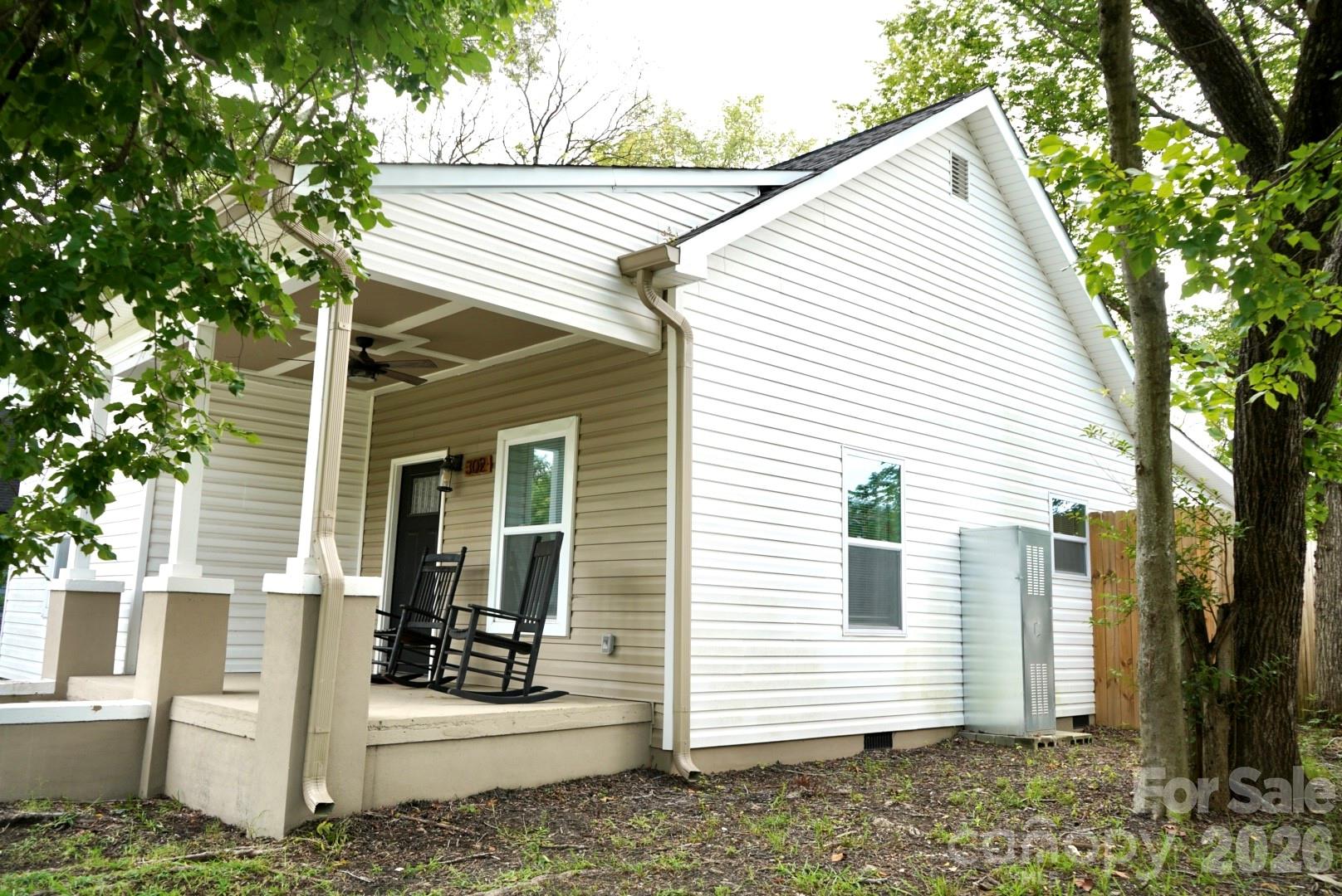 Single Family Residence at 302 Cedar Street, Lancaster, photo 2 of 18