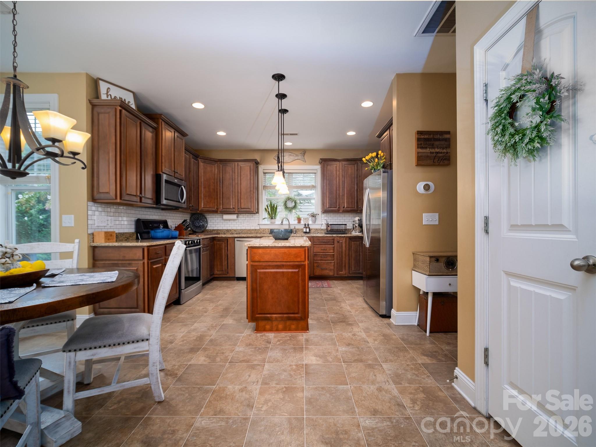 Single Family Residence at 172 Tom Sawyer Lane, Mount Holly, photo 31 of 48