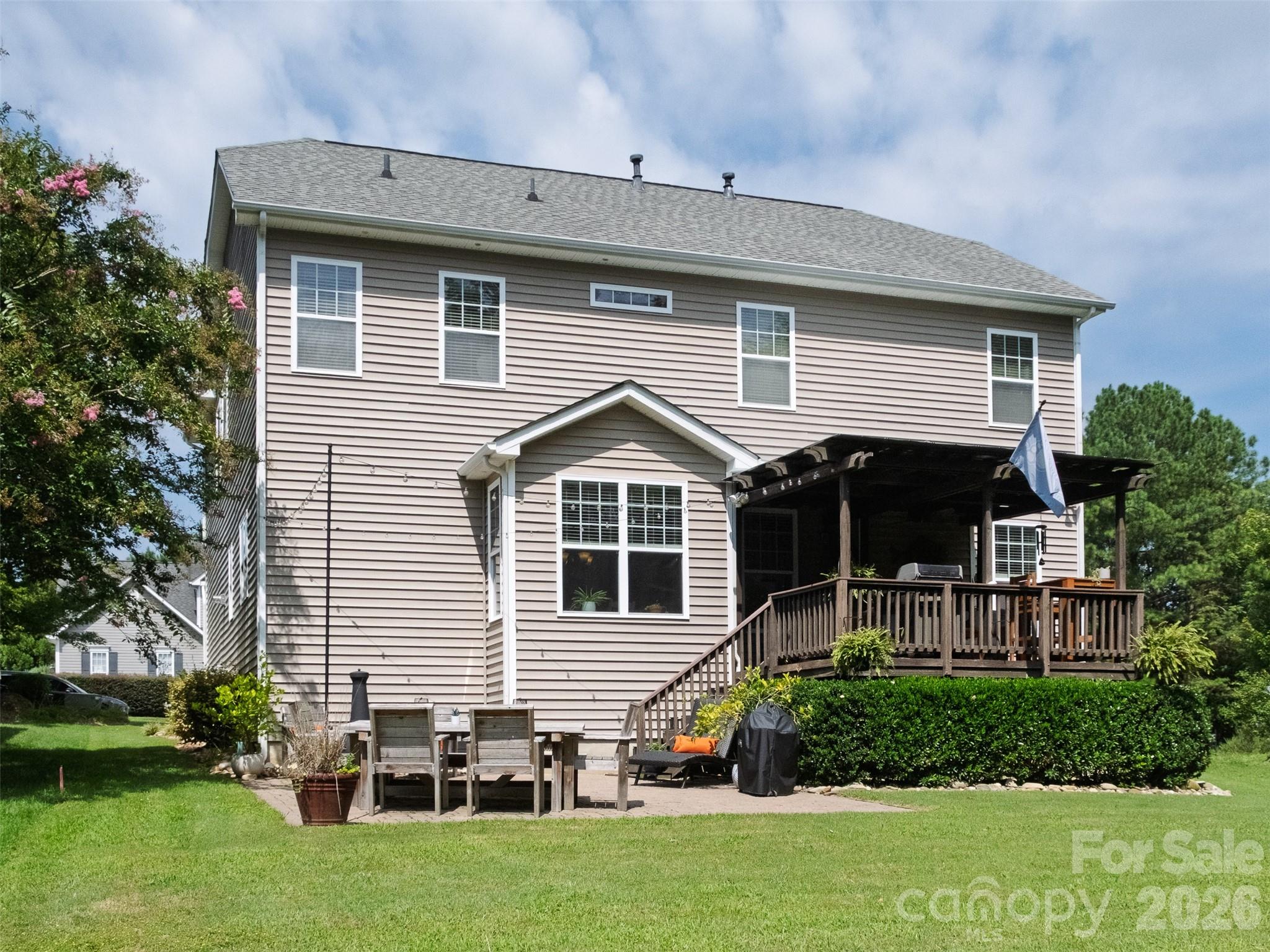 Single Family Residence at 172 Tom Sawyer Lane, Mount Holly, photo 47 of 48