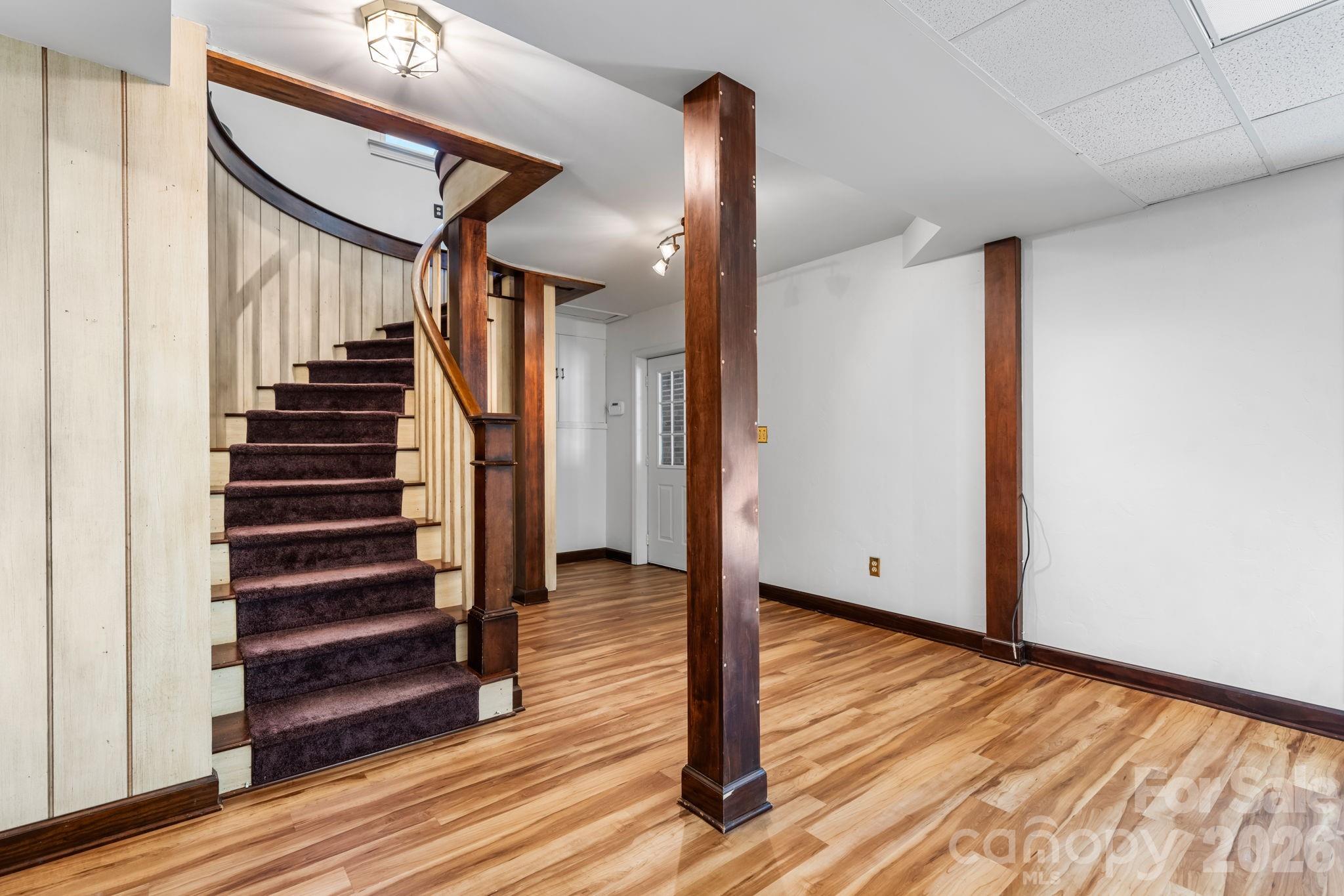 Single Family Residence at 250 36th Avenue NW, Hickory, photo 19 of 48
