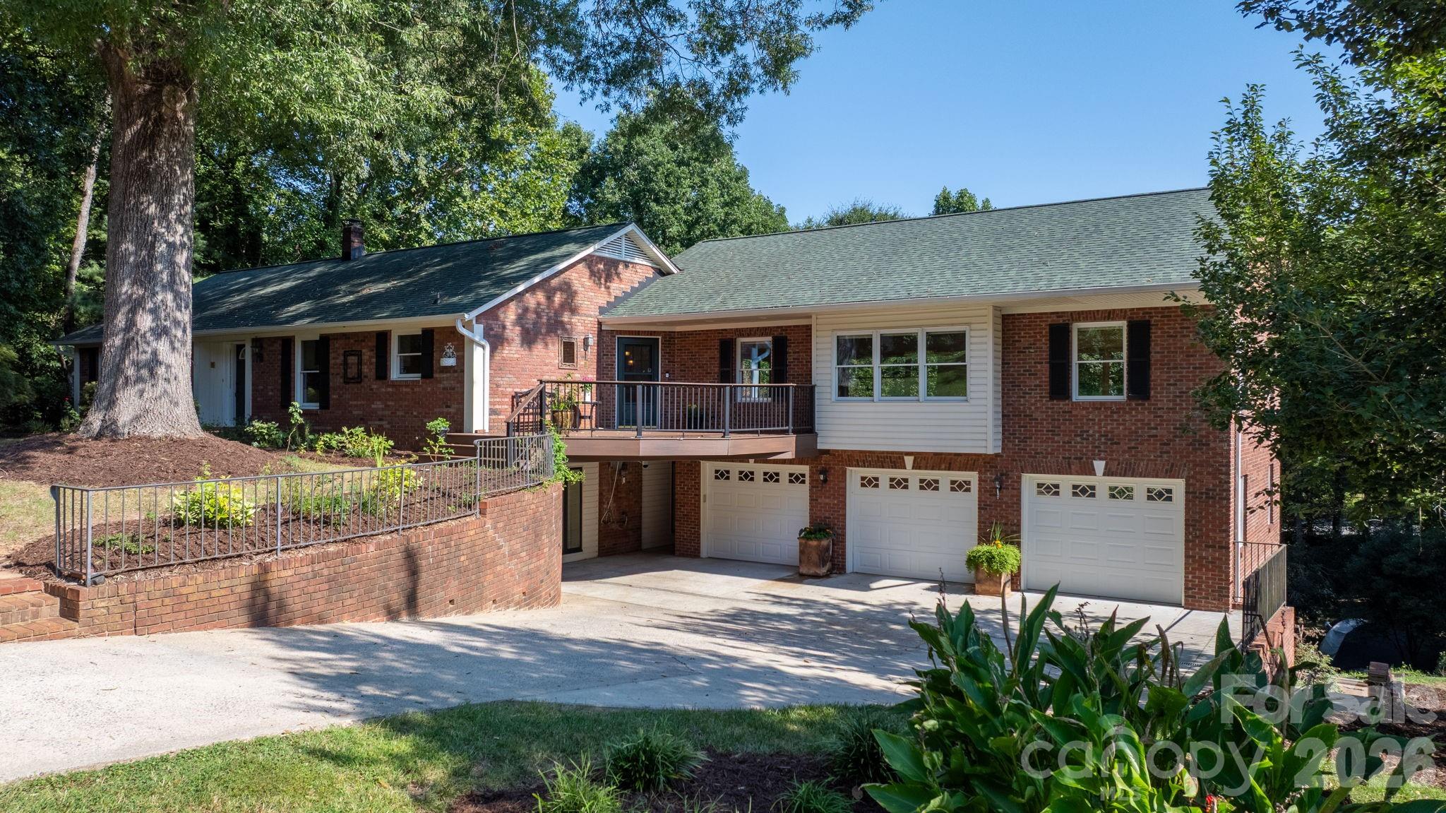 Single Family Residence at 250 36th Avenue NW, Hickory, photo 46 of 48