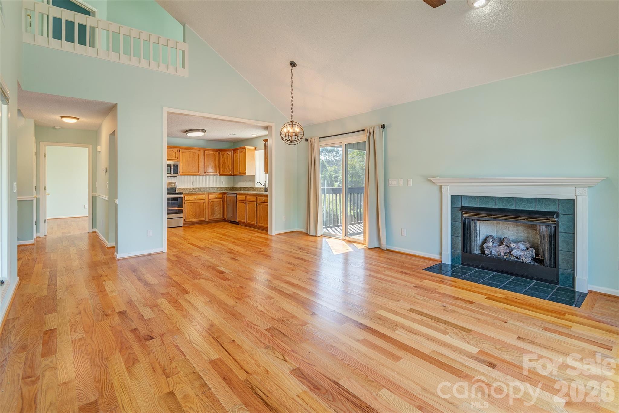 Townhouse at 227 Kyfields Drive, Weaverville, photo 9 of 29