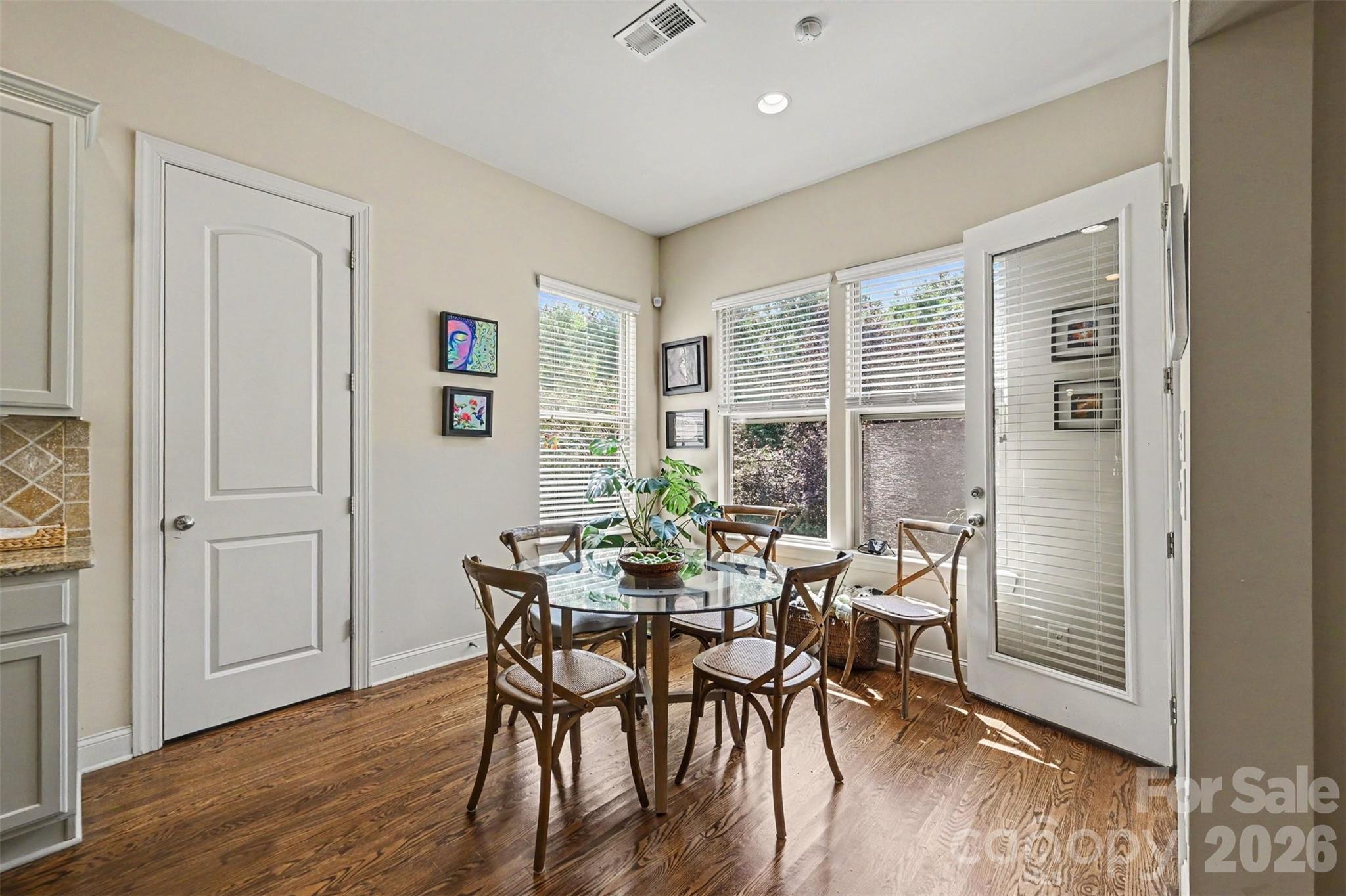 Breakfast Area - 4106 Deer Track Court, Mint Hill