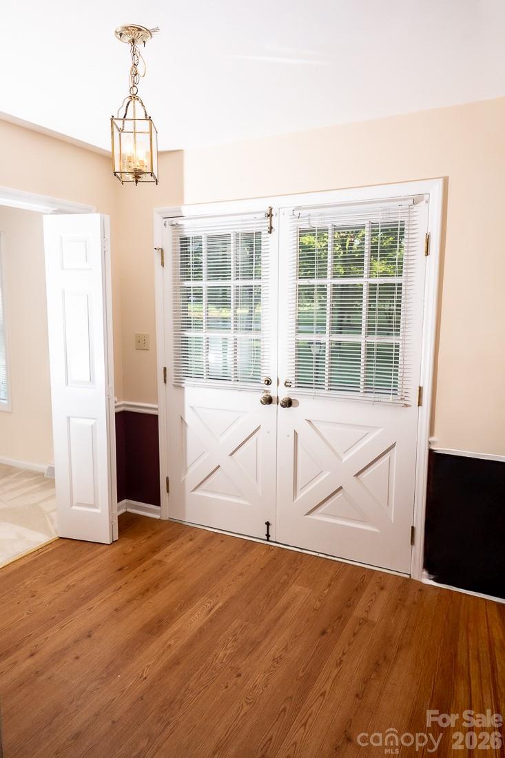 Entrance way - 3401 Tracelake Drive, Matthews