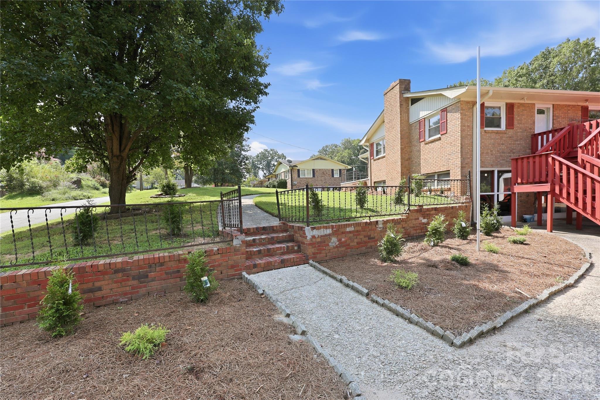 Single Family Residence at 1014 Hoke Street, Kannapolis, photo 13 of 29
