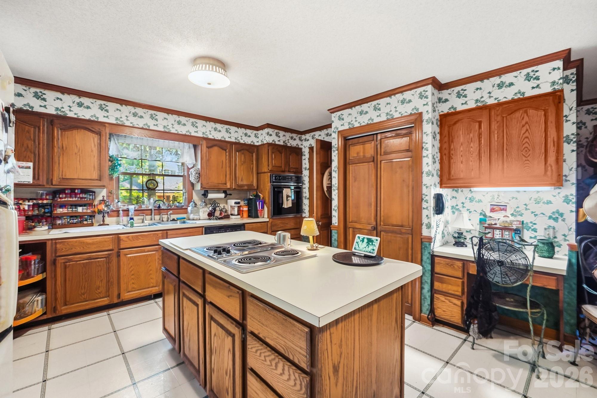 Single Family Residence at 2504 Knights Court, Monroe, photo 12 of 47