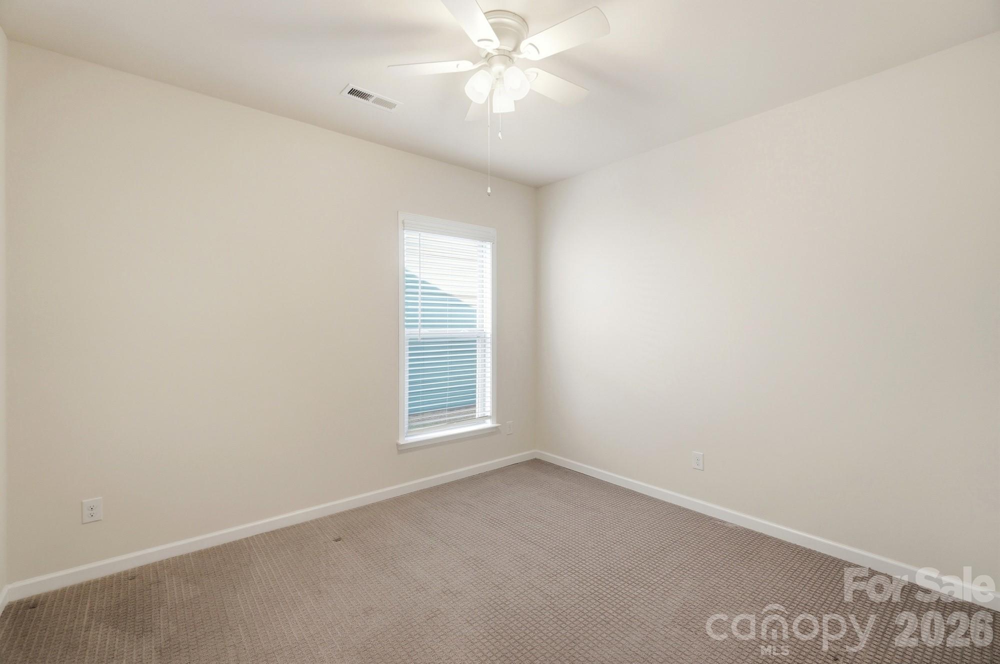 Secondary bedroom - 1620 Red Leaf Drive, Fort Mill