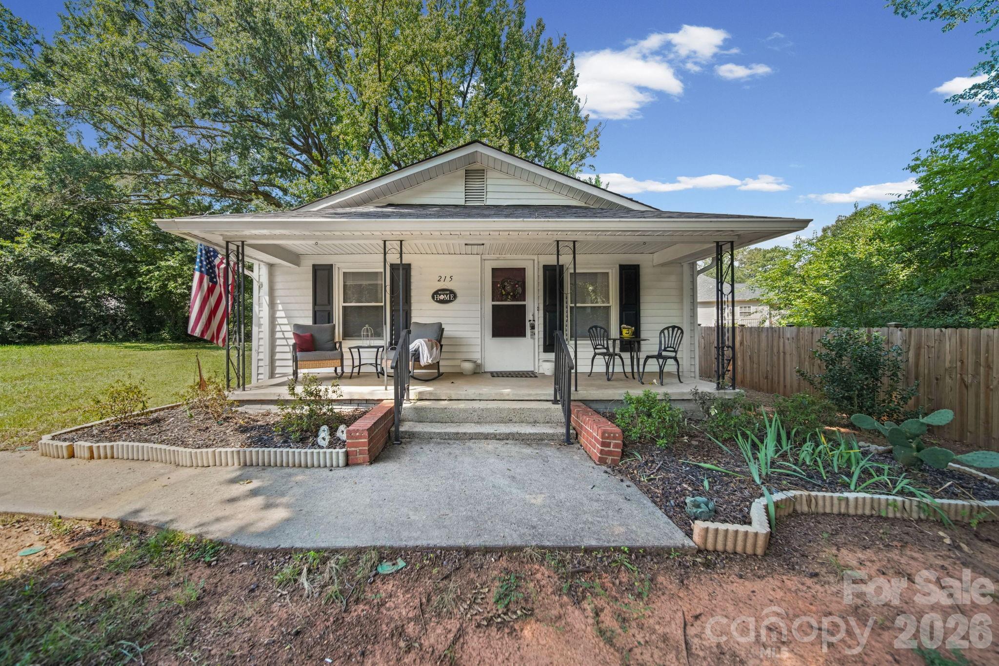 Single Family Residence at 215 Small Street, Kannapolis, photo 2 of 23