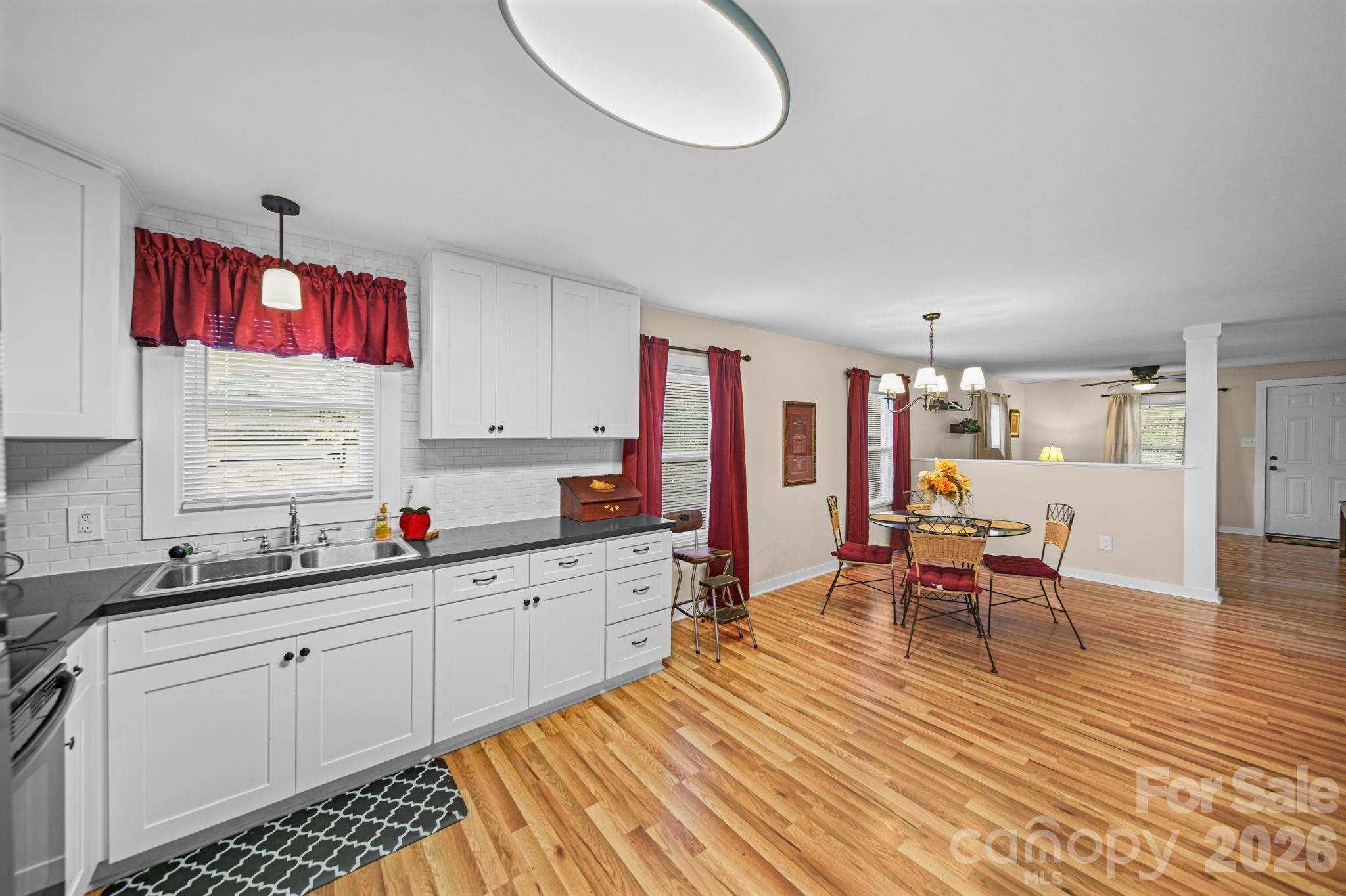 Single Family Residence at 215 Small Street, Kannapolis, photo 8 of 23
