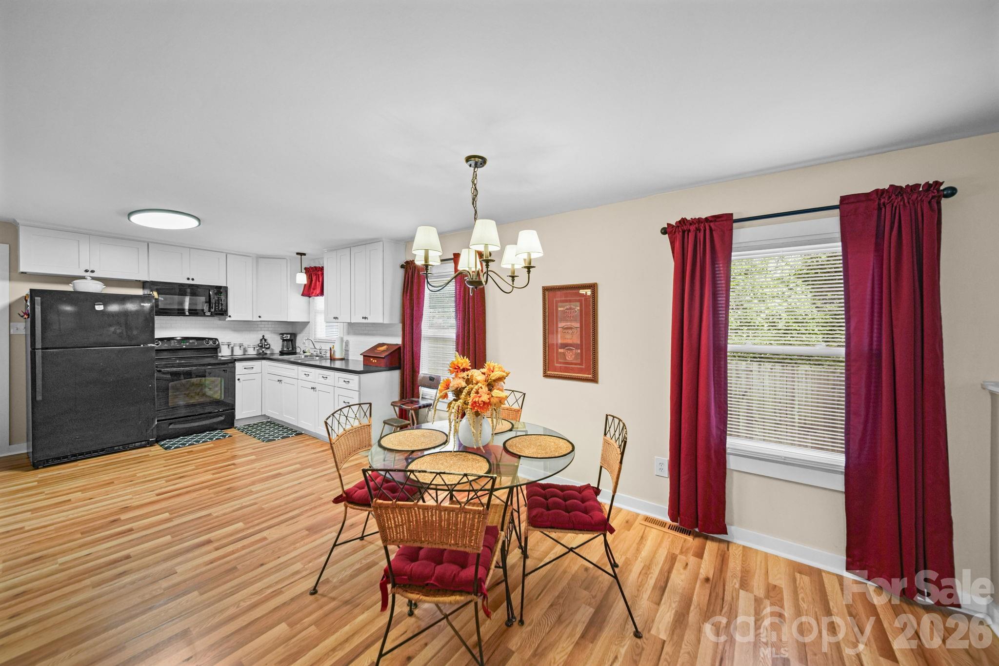 Single Family Residence at 215 Small Street, Kannapolis, photo 11 of 23