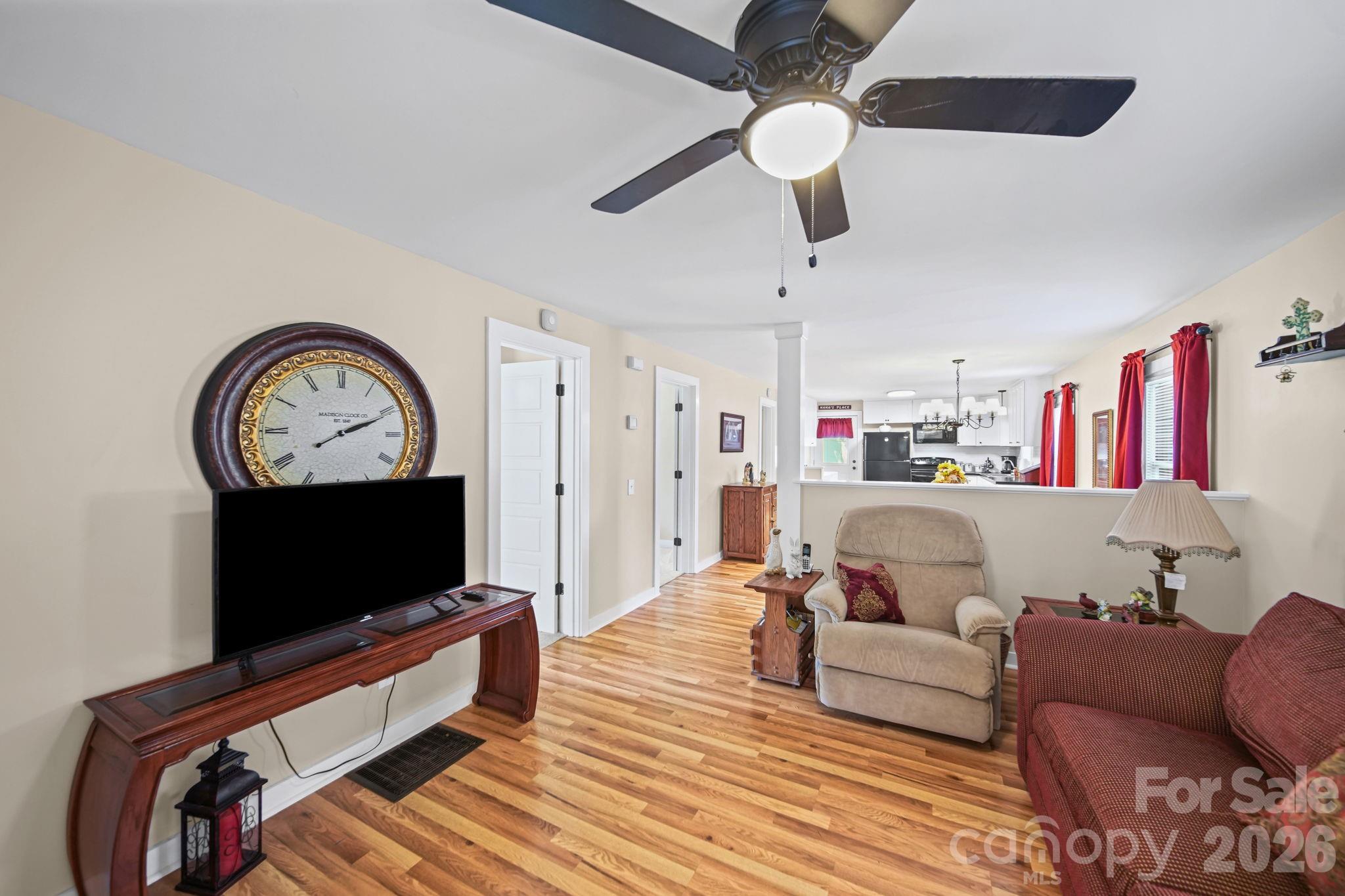 Single Family Residence at 215 Small Street, Kannapolis, photo 15 of 23