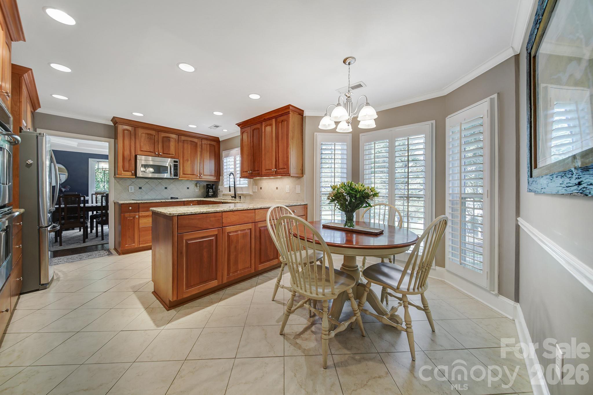 Single Family Residence at 445 Cranborne Chase None, Fort Mill, photo 9 of 45