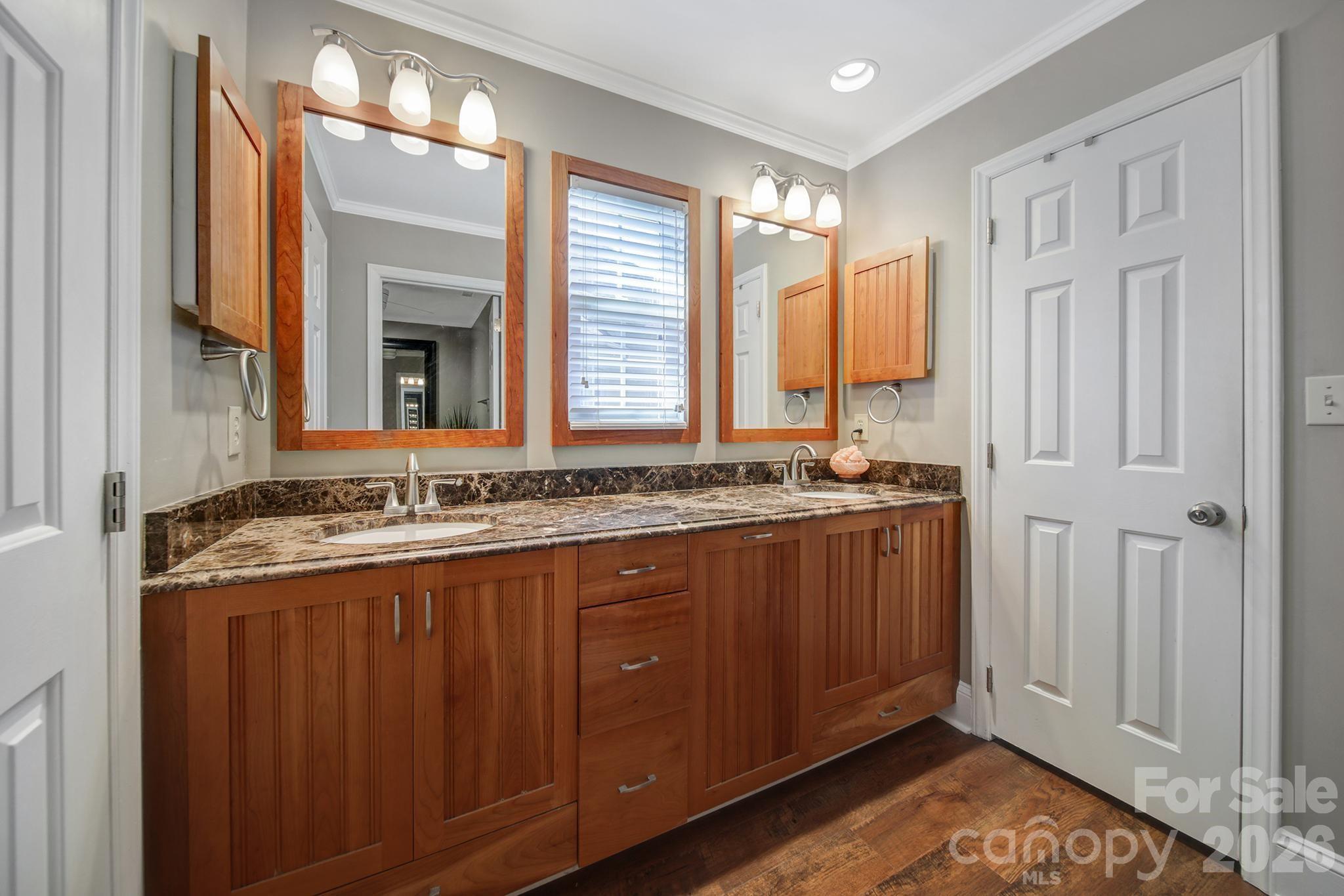 Single Family Residence at 445 Cranborne Chase None, Fort Mill, photo 15 of 45