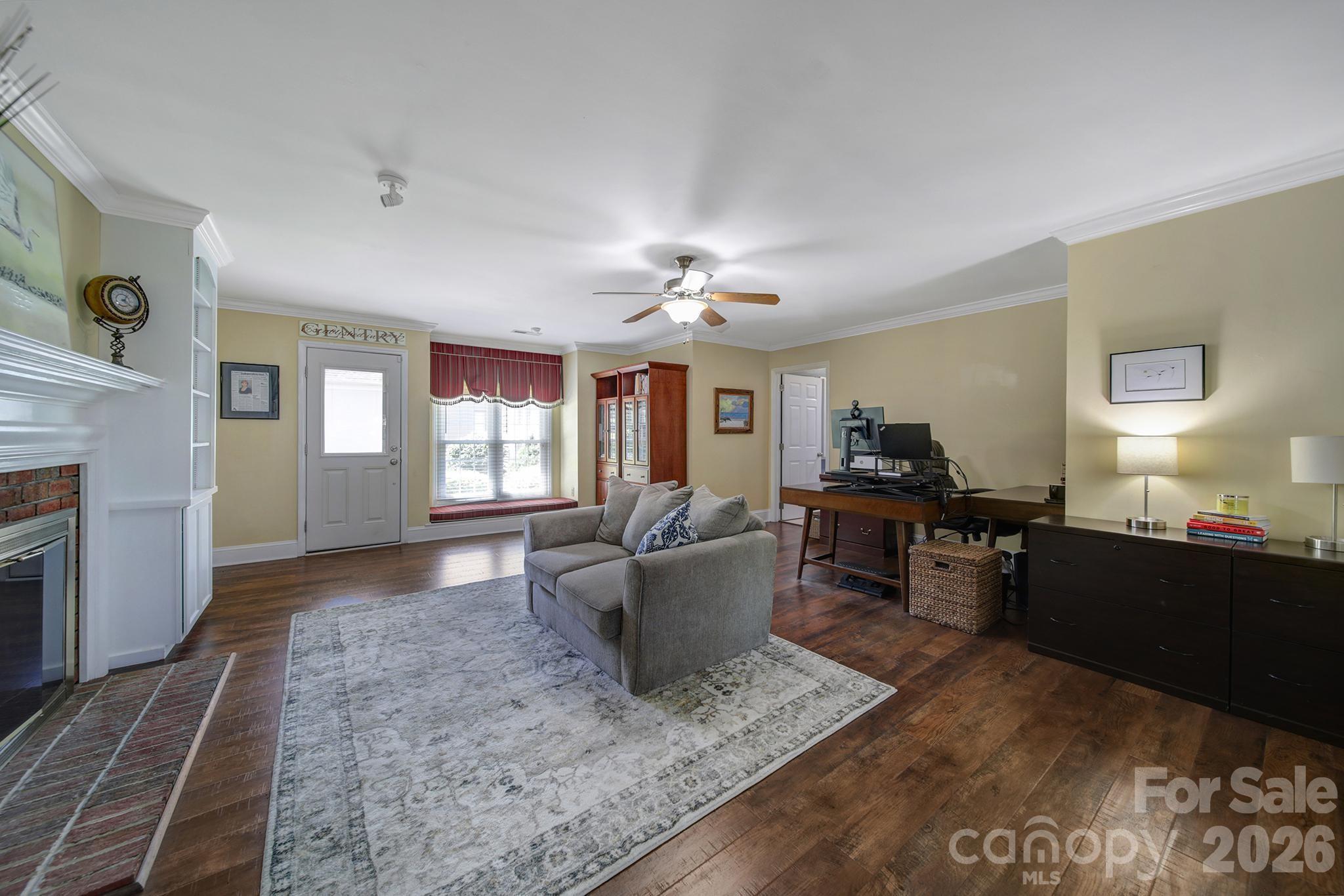 Single Family Residence at 445 Cranborne Chase None, Fort Mill, photo 18 of 45