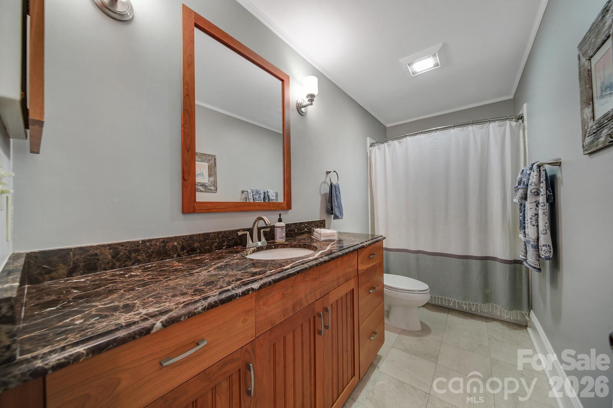 Single Family Residence at 445 Cranborne Chase None, Fort Mill, photo 20 of 45