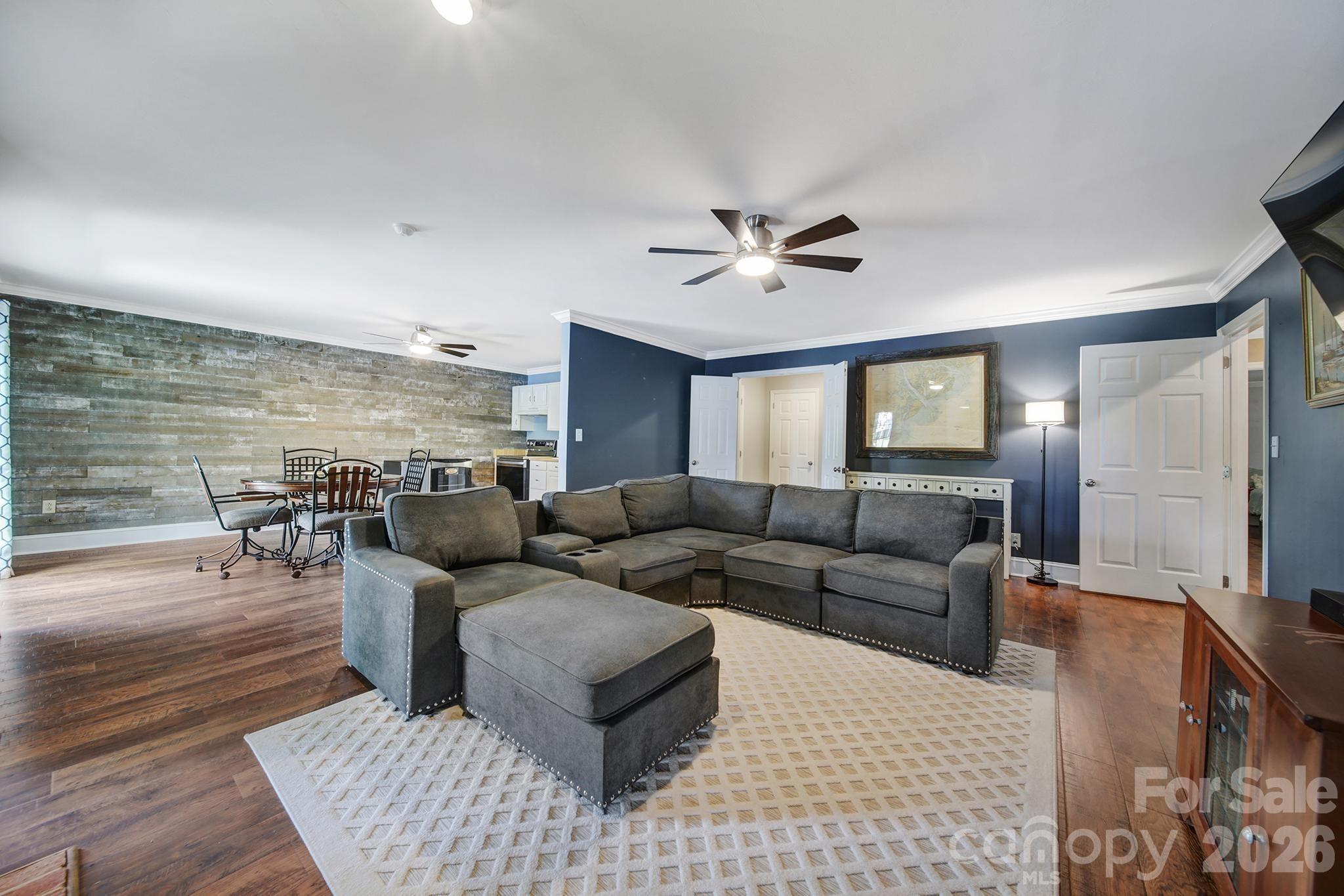 Single Family Residence at 445 Cranborne Chase None, Fort Mill, photo 24 of 45