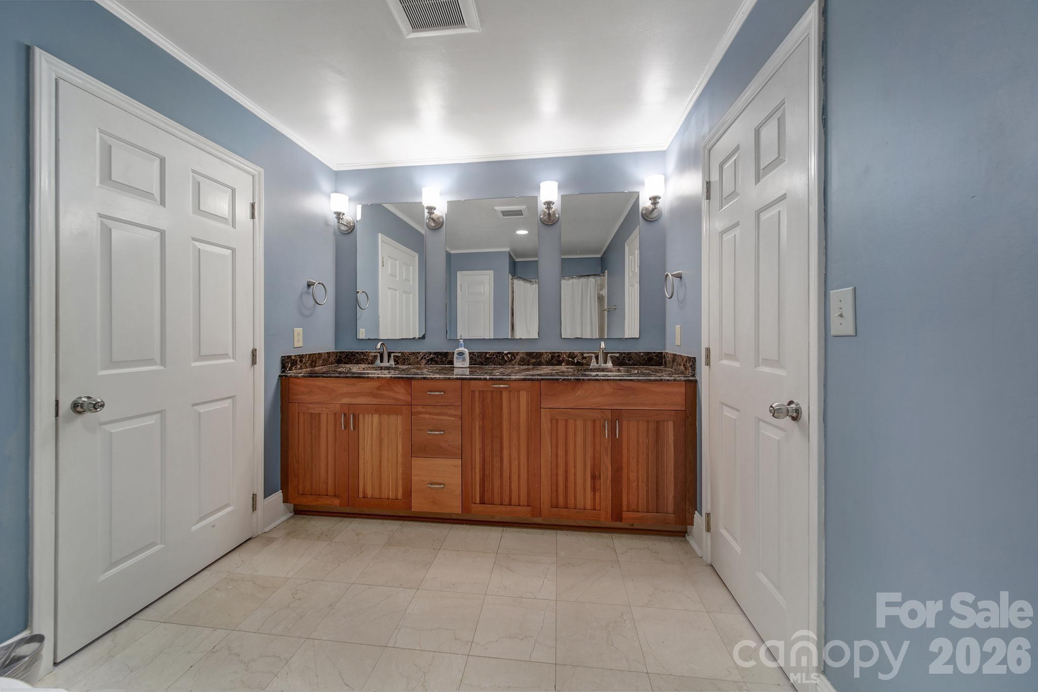 Single Family Residence at 445 Cranborne Chase None, Fort Mill, photo 30 of 45