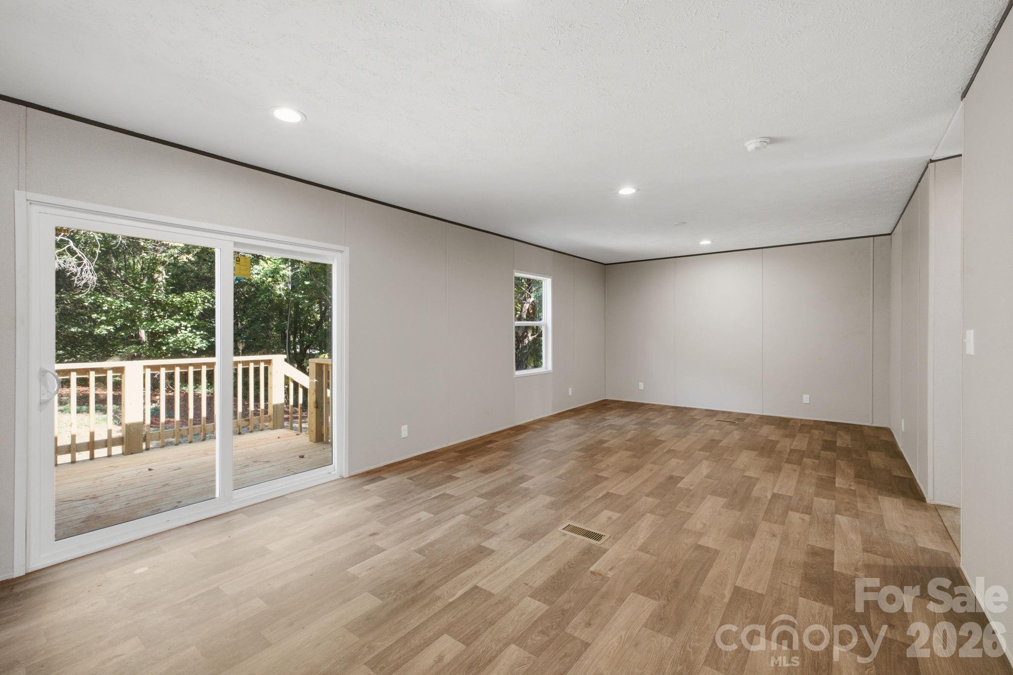 Single Family Residence at 1028 Dorset Lane, Lincolnton, photo 12 of 31