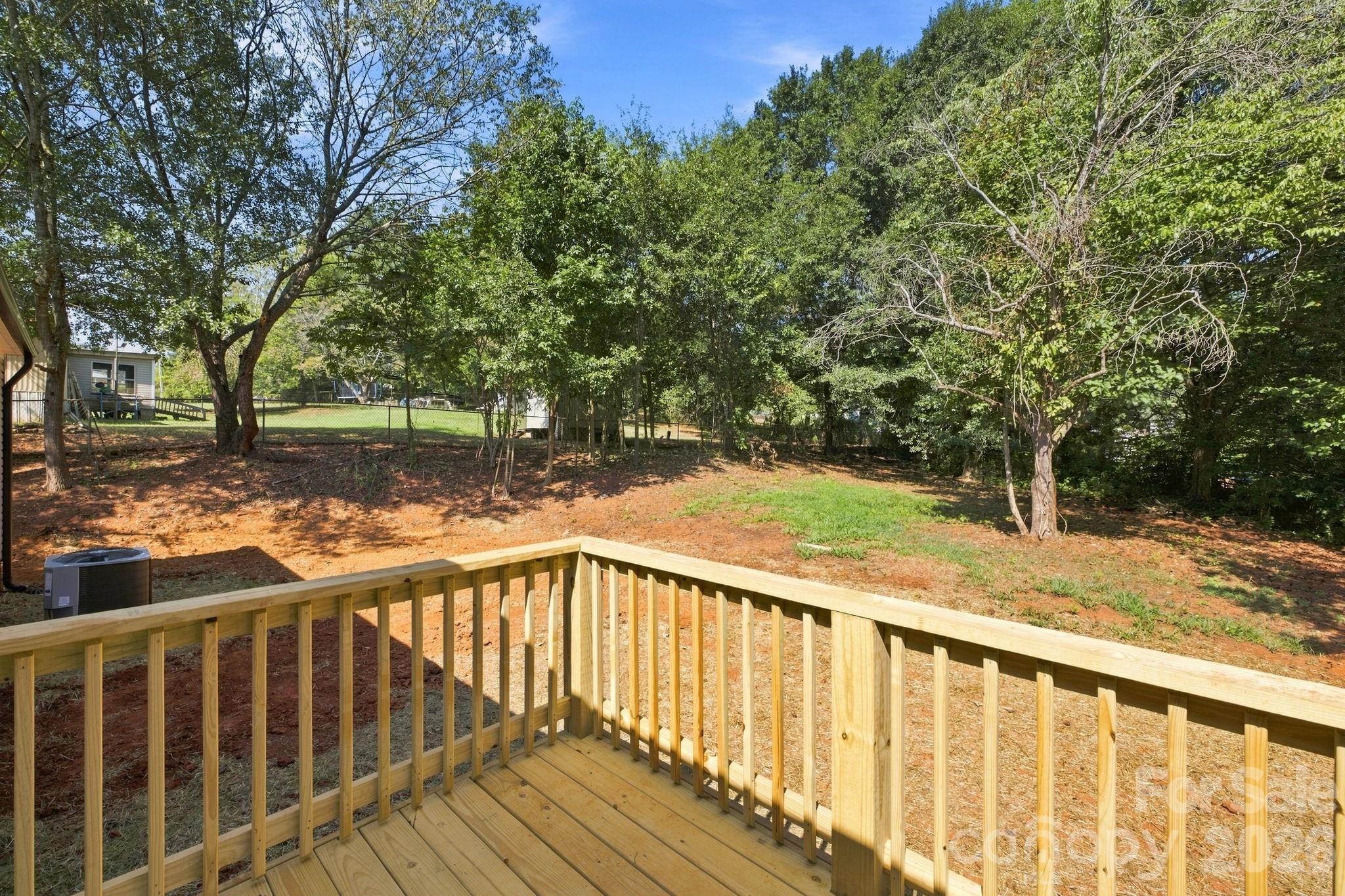Single Family Residence at 1028 Dorset Lane, Lincolnton, photo 26 of 31